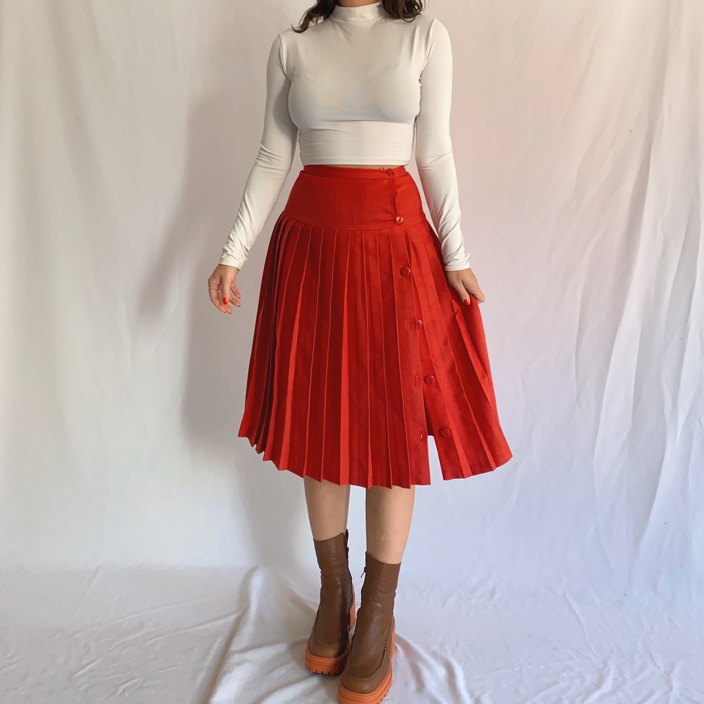 Pleated Vintage Skirt (XS-S)
