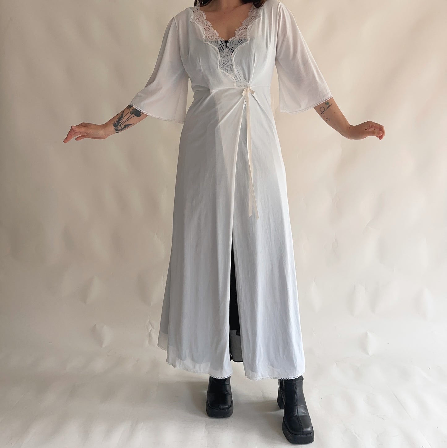 Vestido Vintage de Noite 🌛