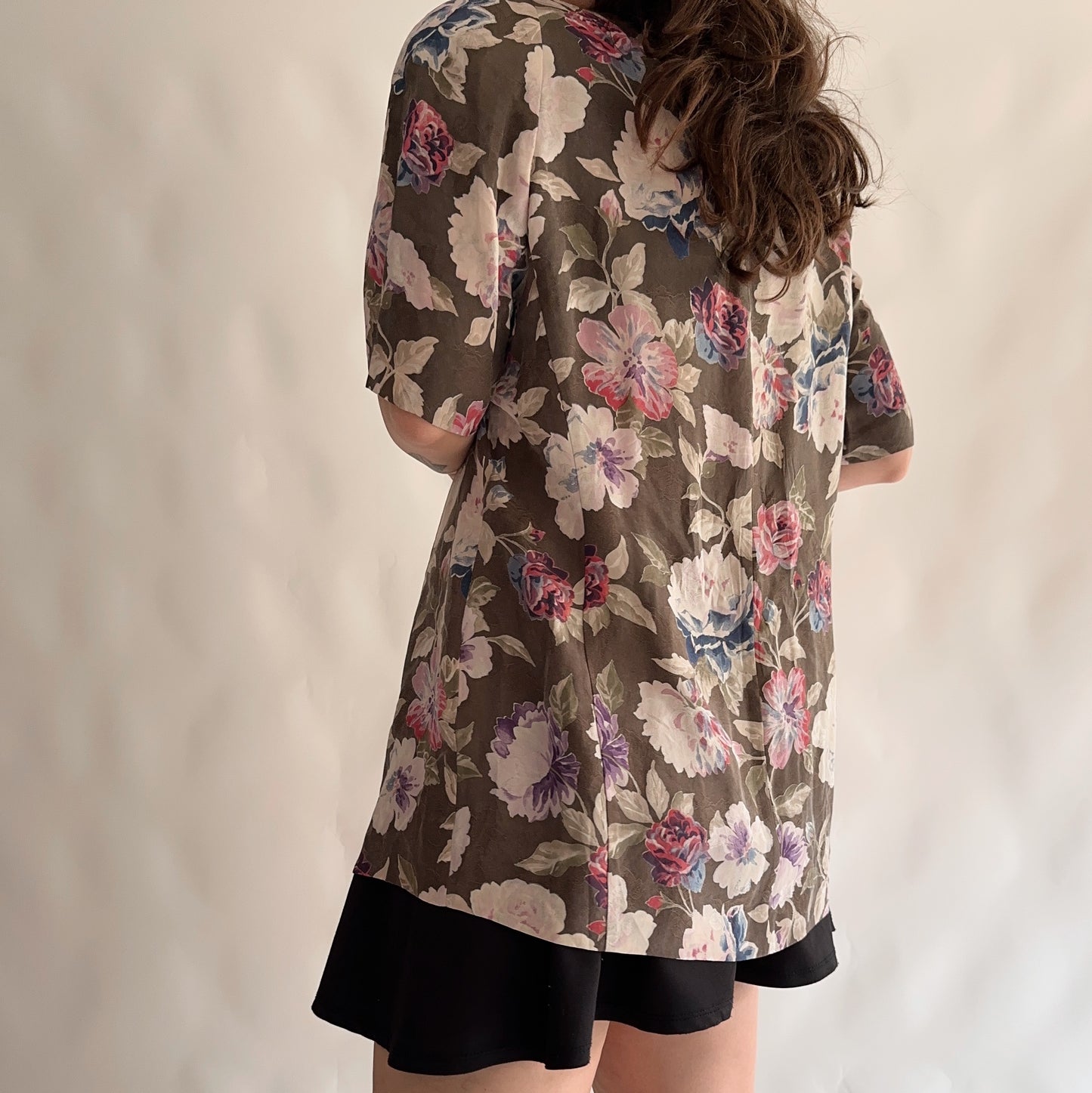 Camisa Vintage floral 100% seda (XL)