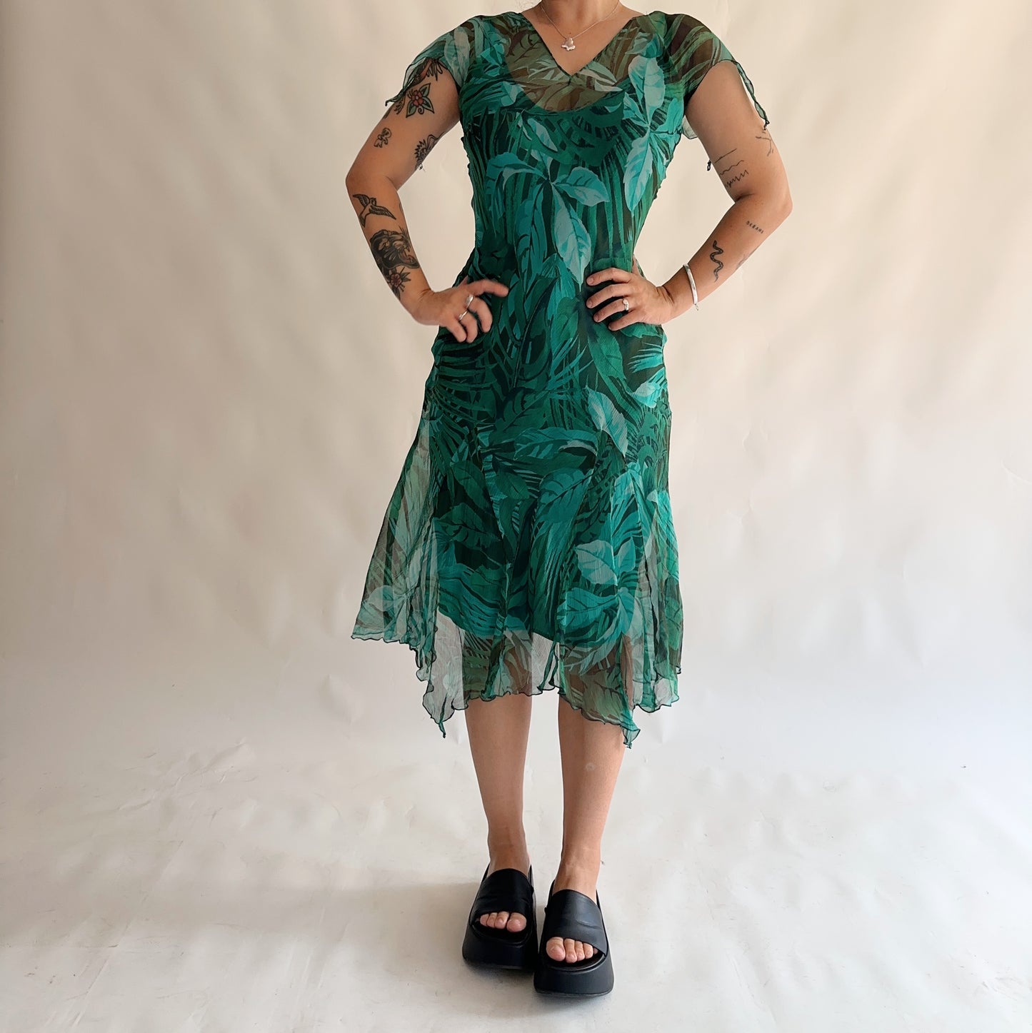 vestido vintage y2k assimétrico 100% seda (M)
