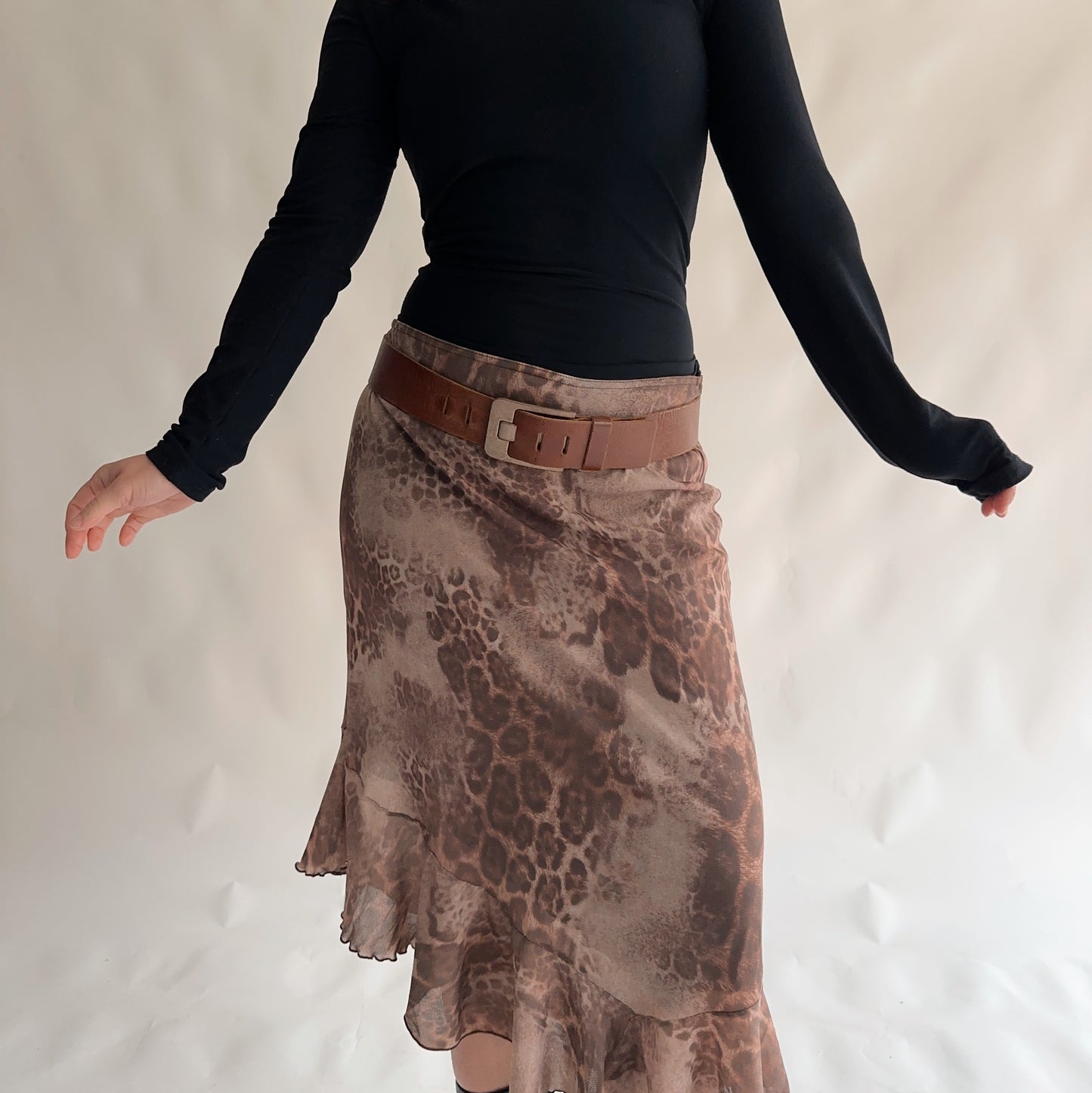 Asymmetrical Vintage Skirt (XL)