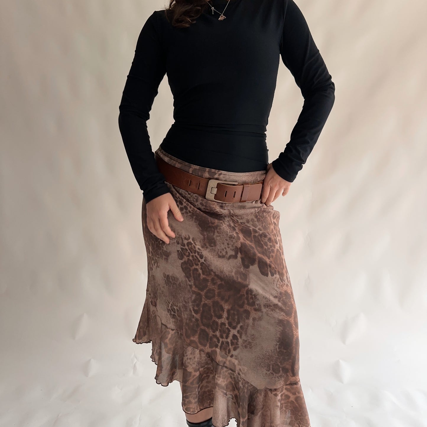Asymmetrical Vintage Skirt (XL)
