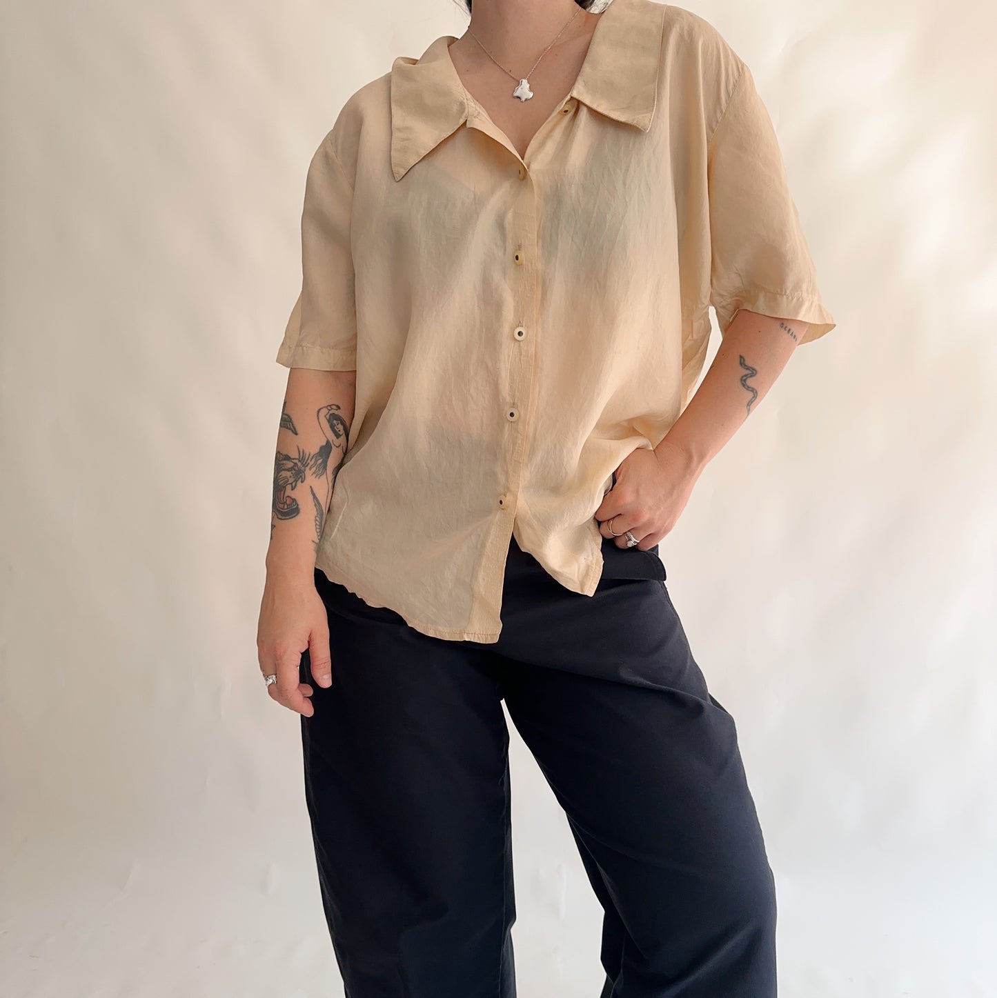 camisa vintage de verão 100%seda (M-L)