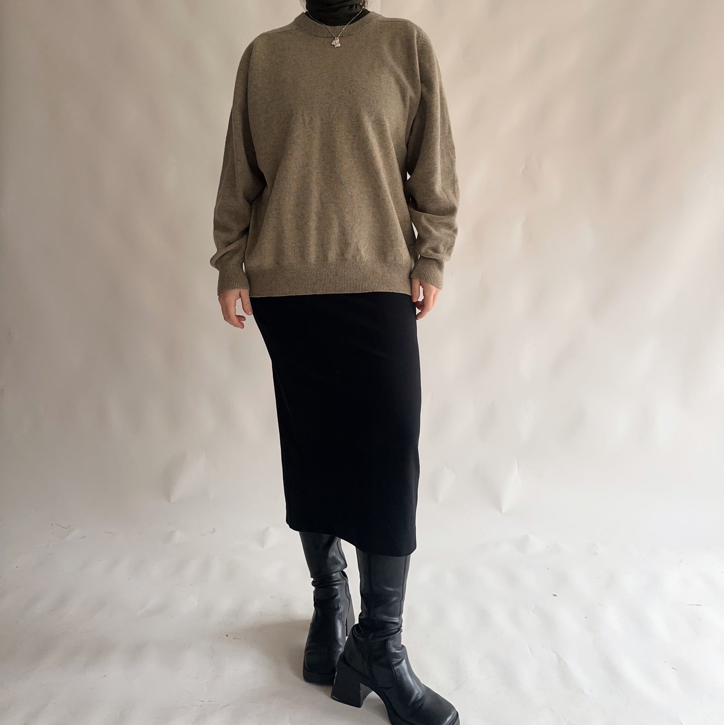 Vintage Sweater 100% Virgin Wool (L)