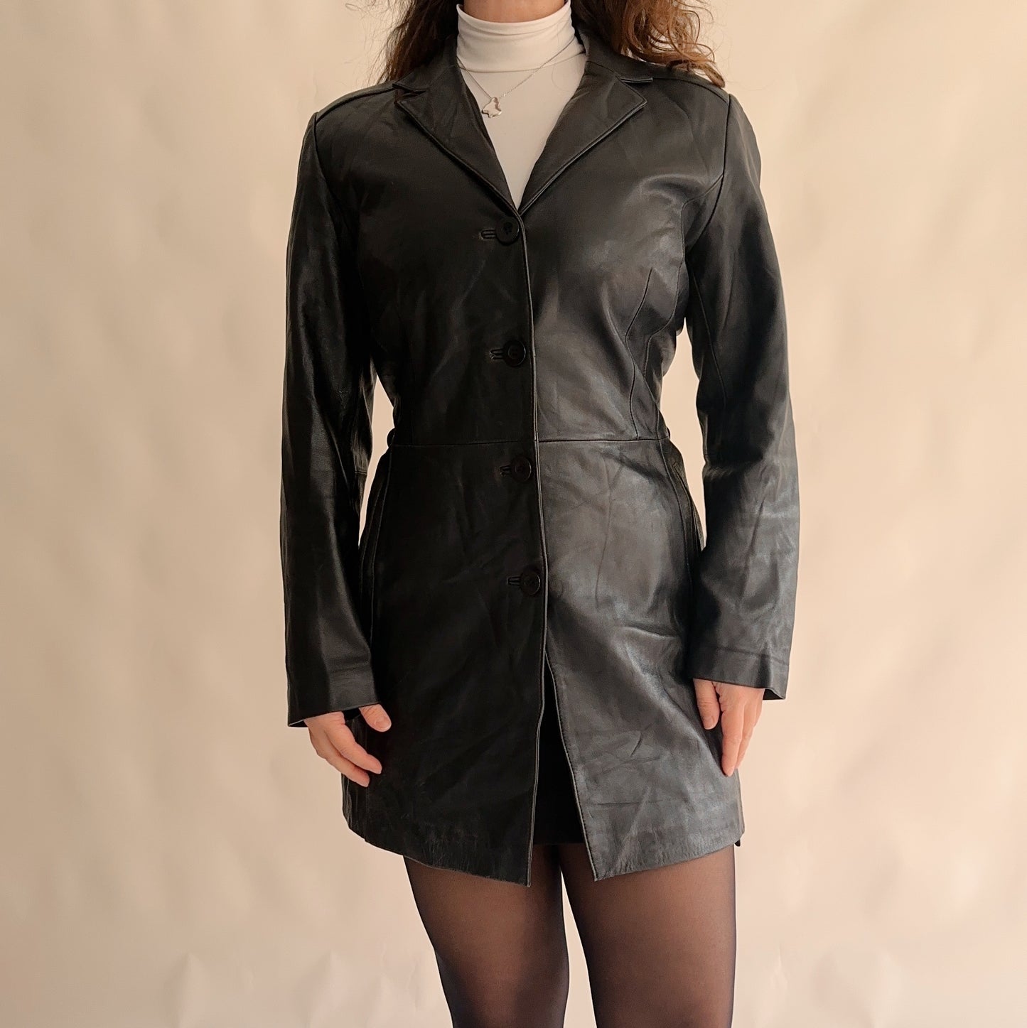 Casaco Vintage de Pele minimal 90s (M-L)