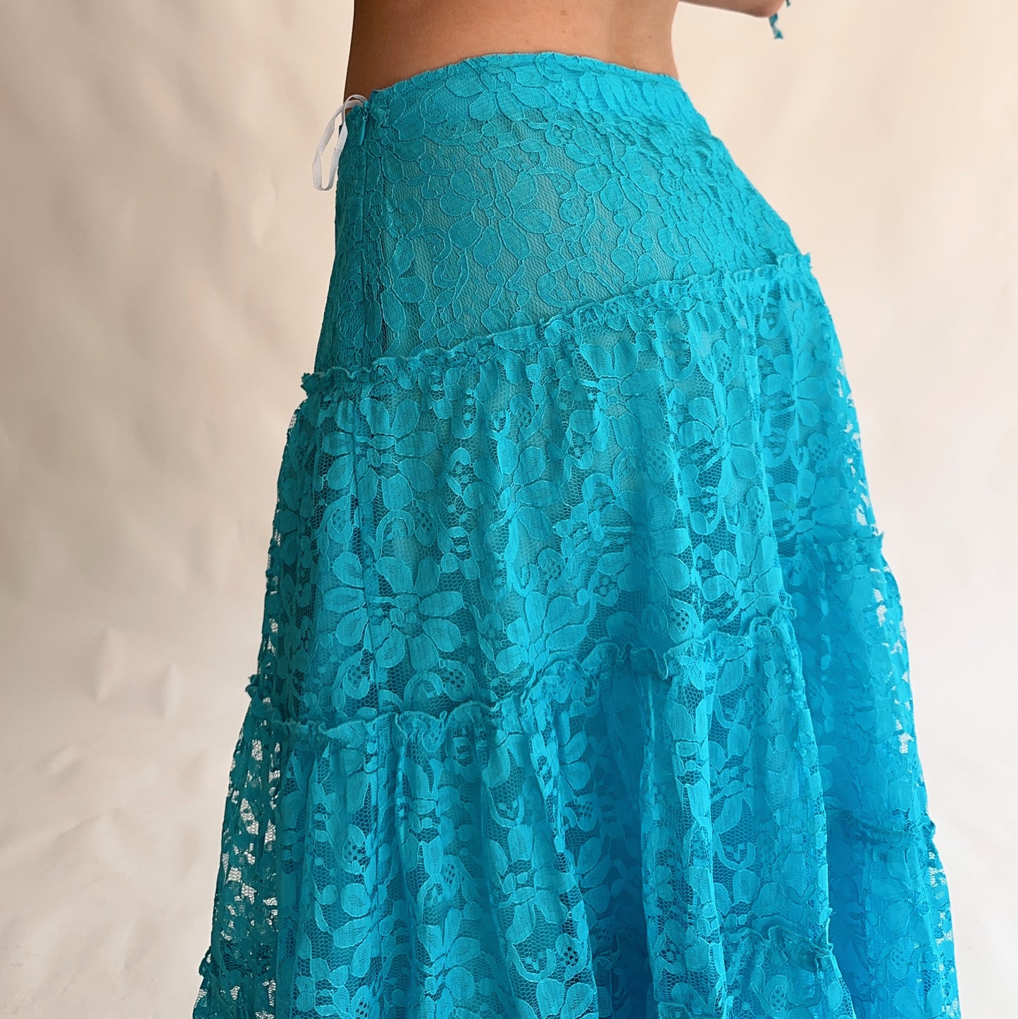 Long Vintage Skirt (M)