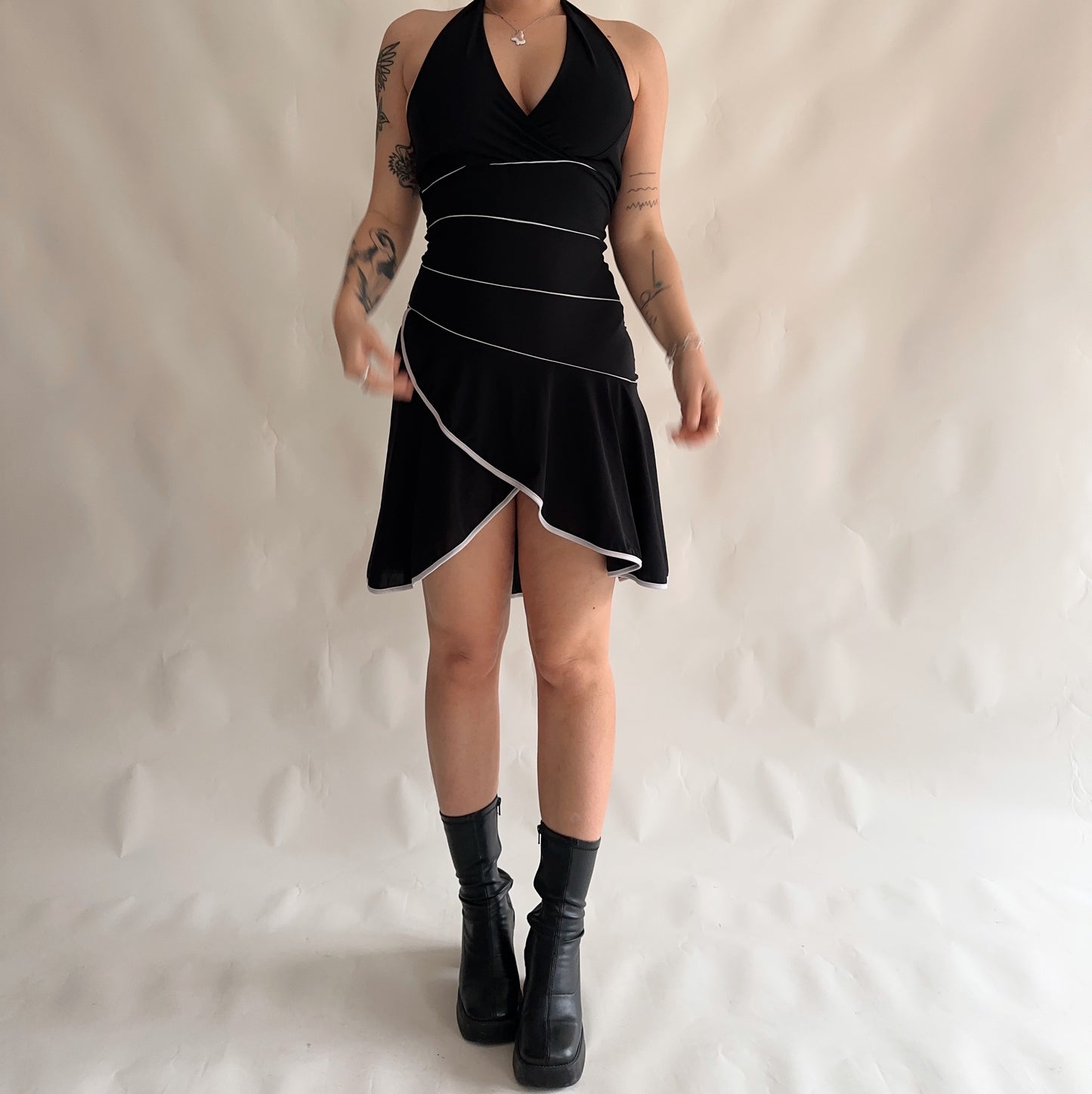 Vestido Assimétrico y2k (S)