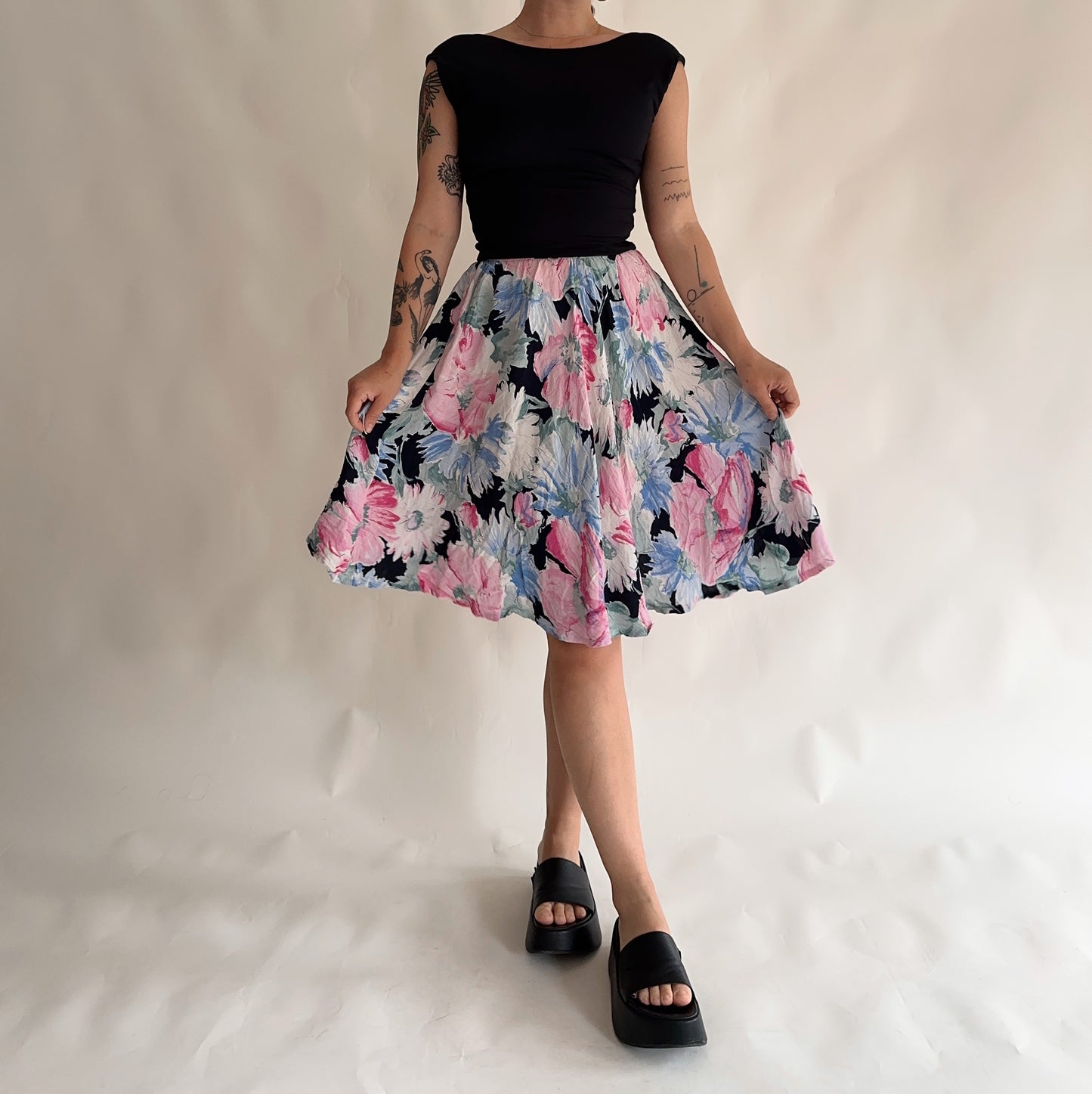 Vintage Floral Skirt (XS)