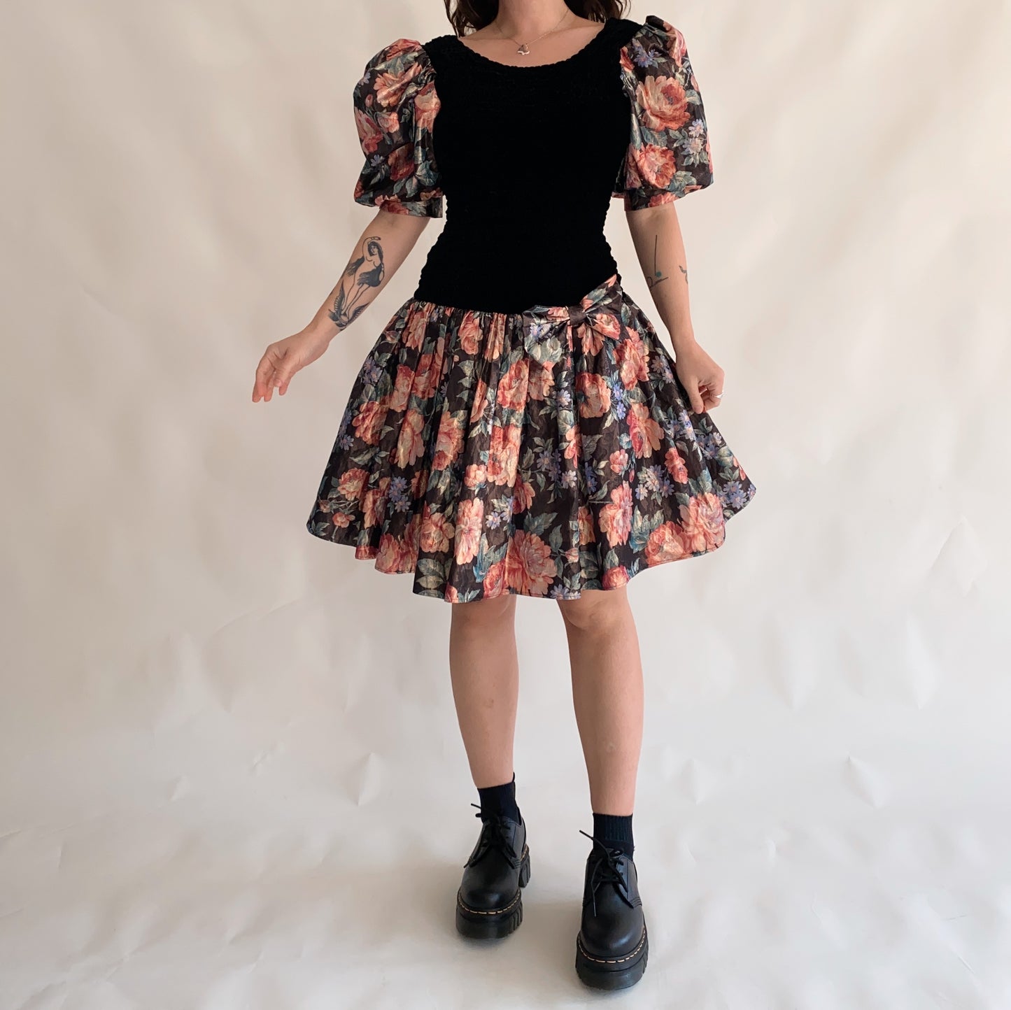 Vintage puff sleeve dress (SM)