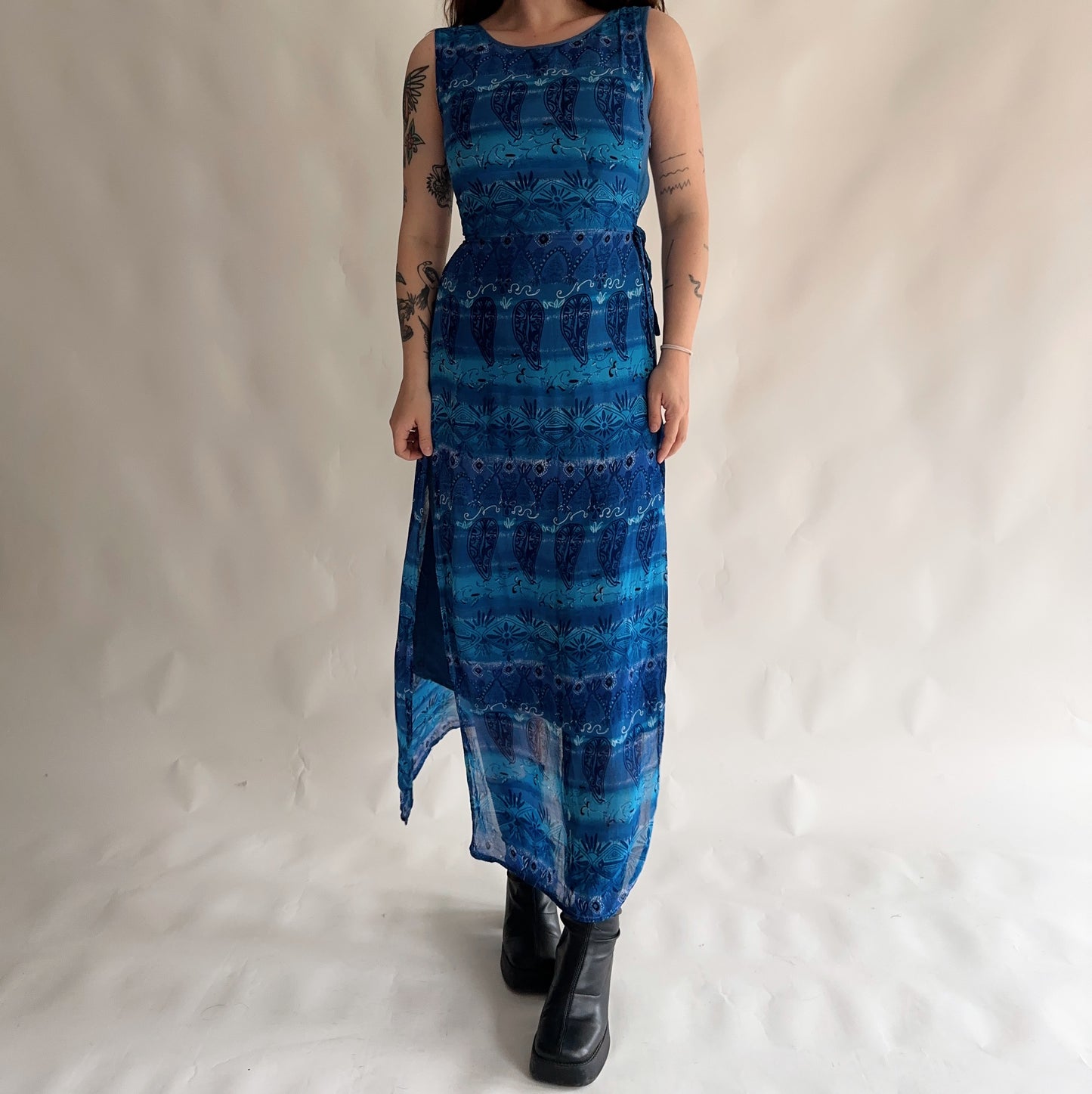 Vestido Vintage 90s com sobreposição (S-M)