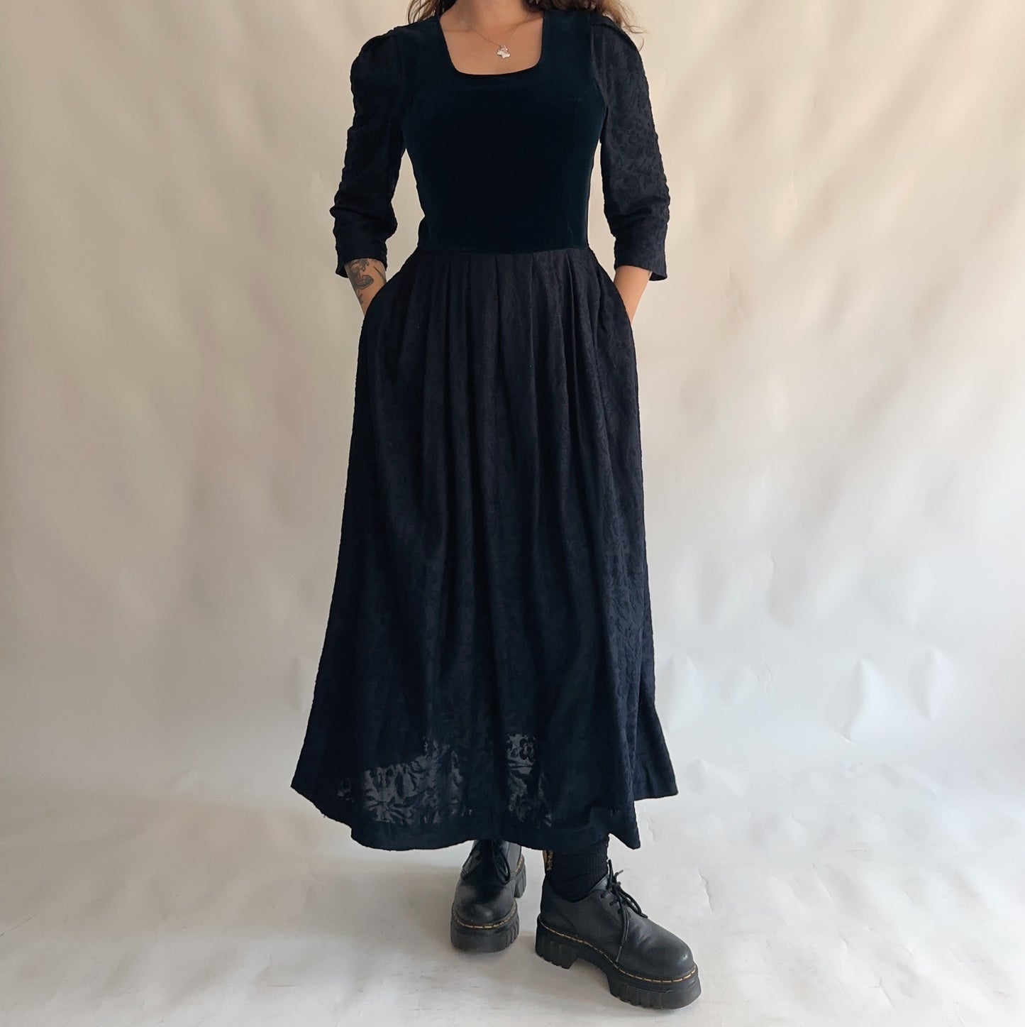 Vestido Vintage Longo (M-L)