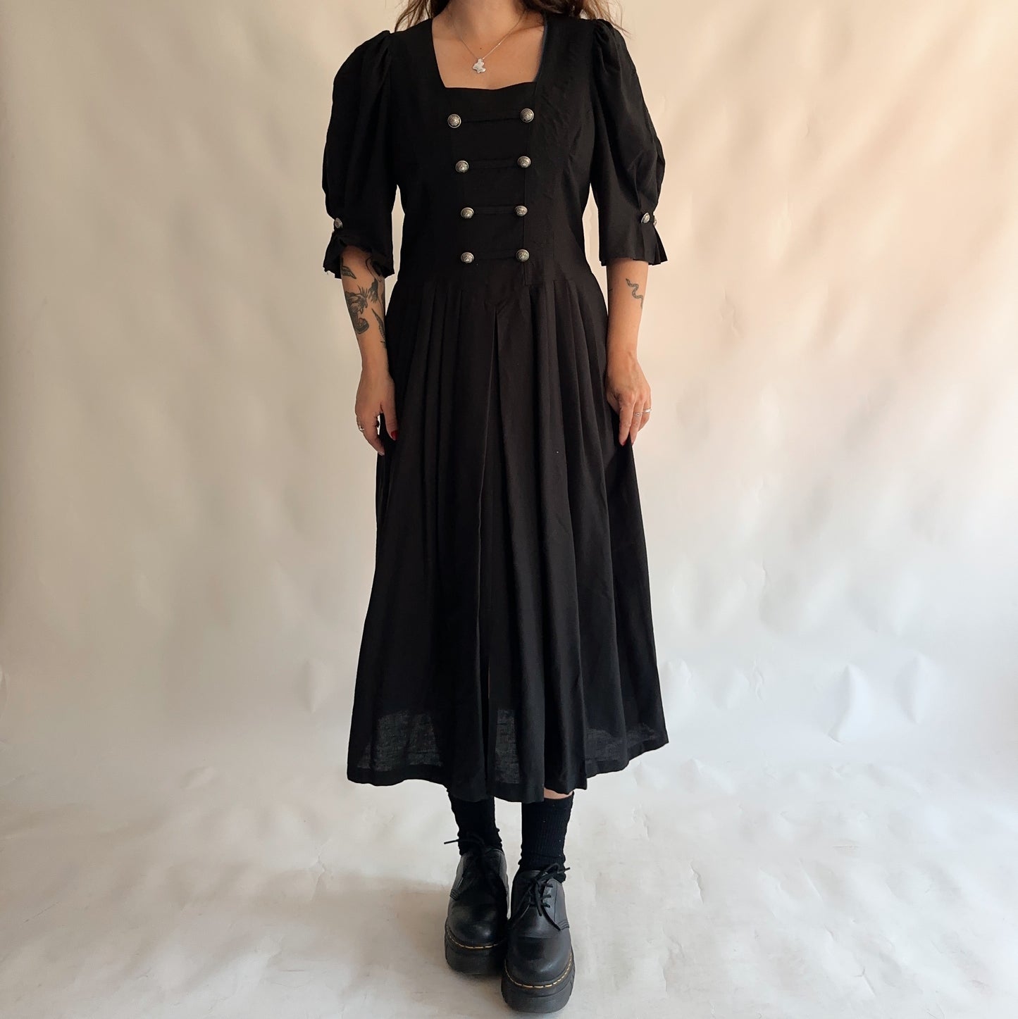 Vestido Bavarian puff sleeve (L)