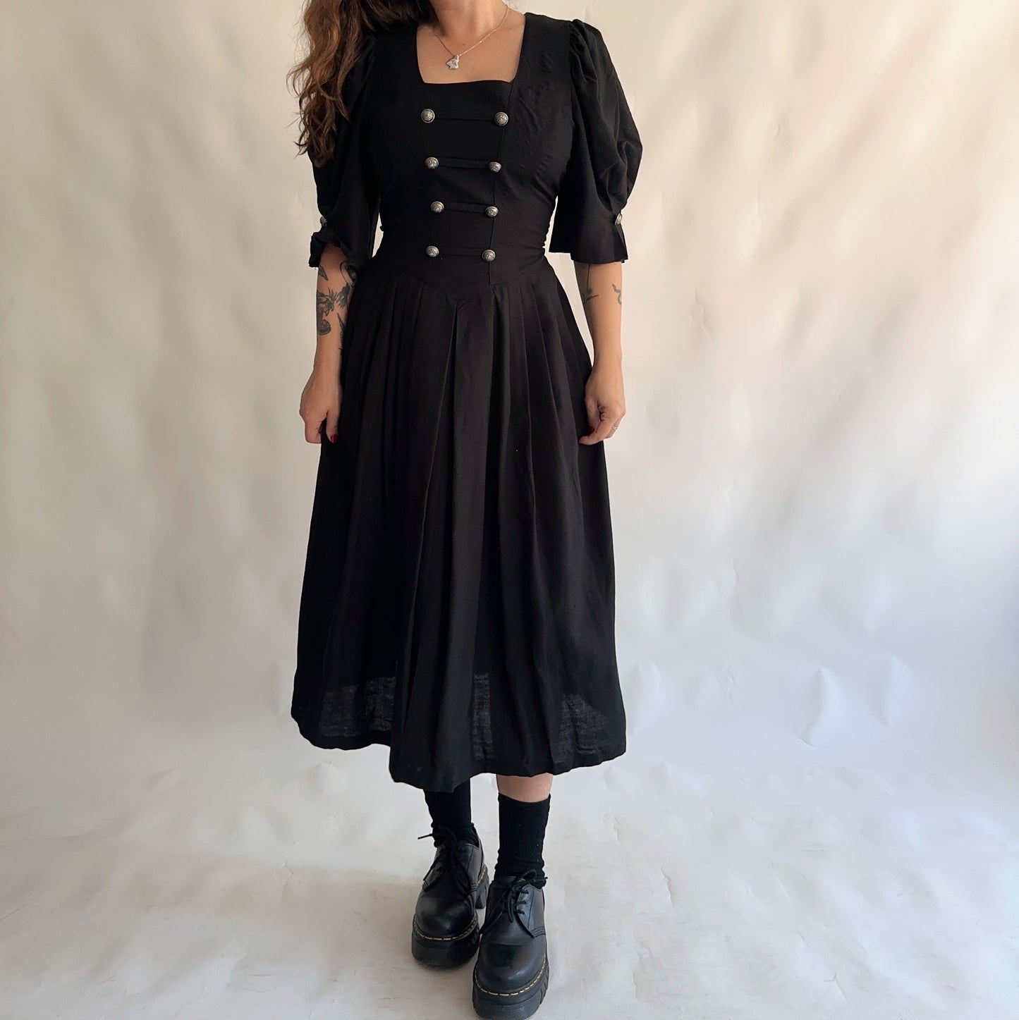Vestido Bavarian puff sleeve (L)
