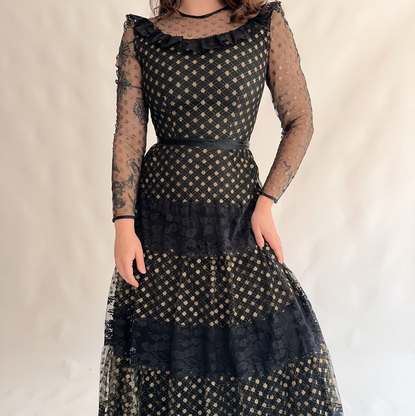 Vintage Lace Maxi Dress (SM)