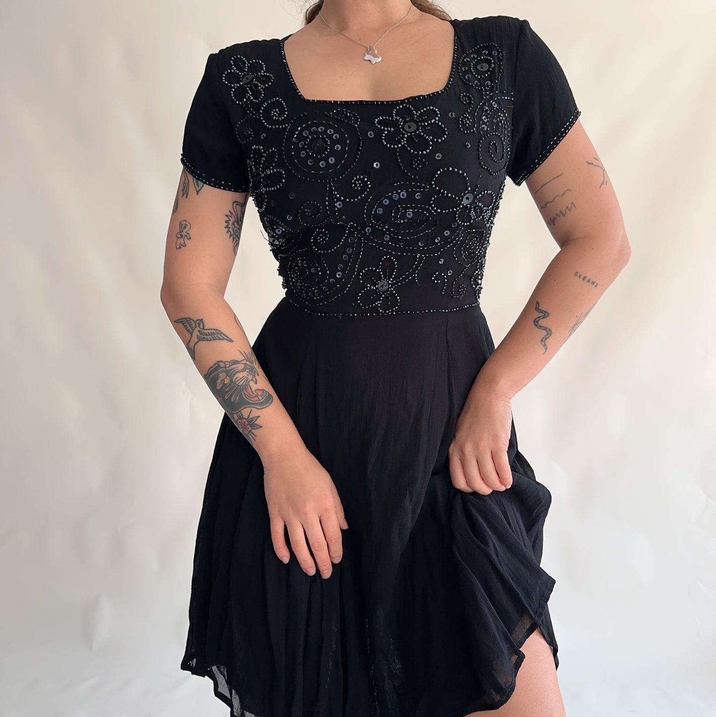 Vestido Vintage com Bordados (M)