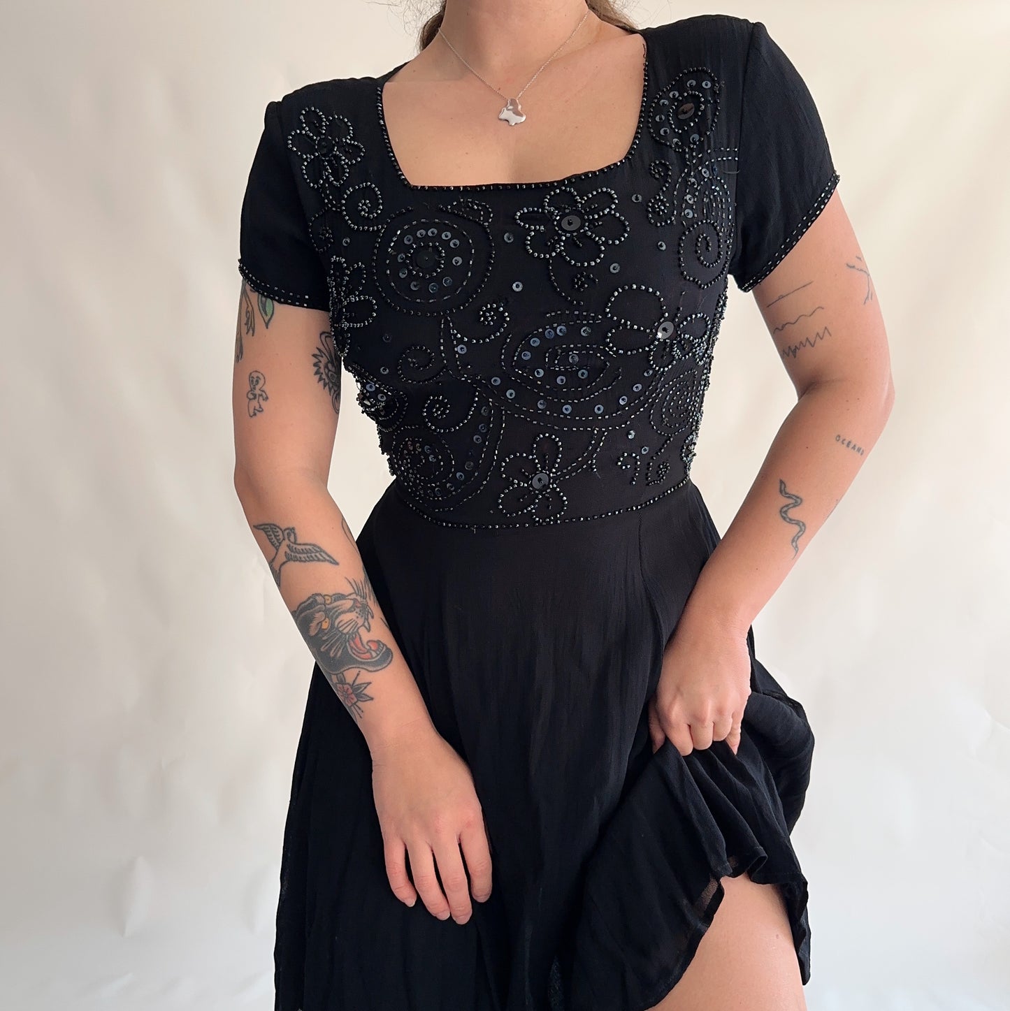 Vestido Vintage com Bordados (M)