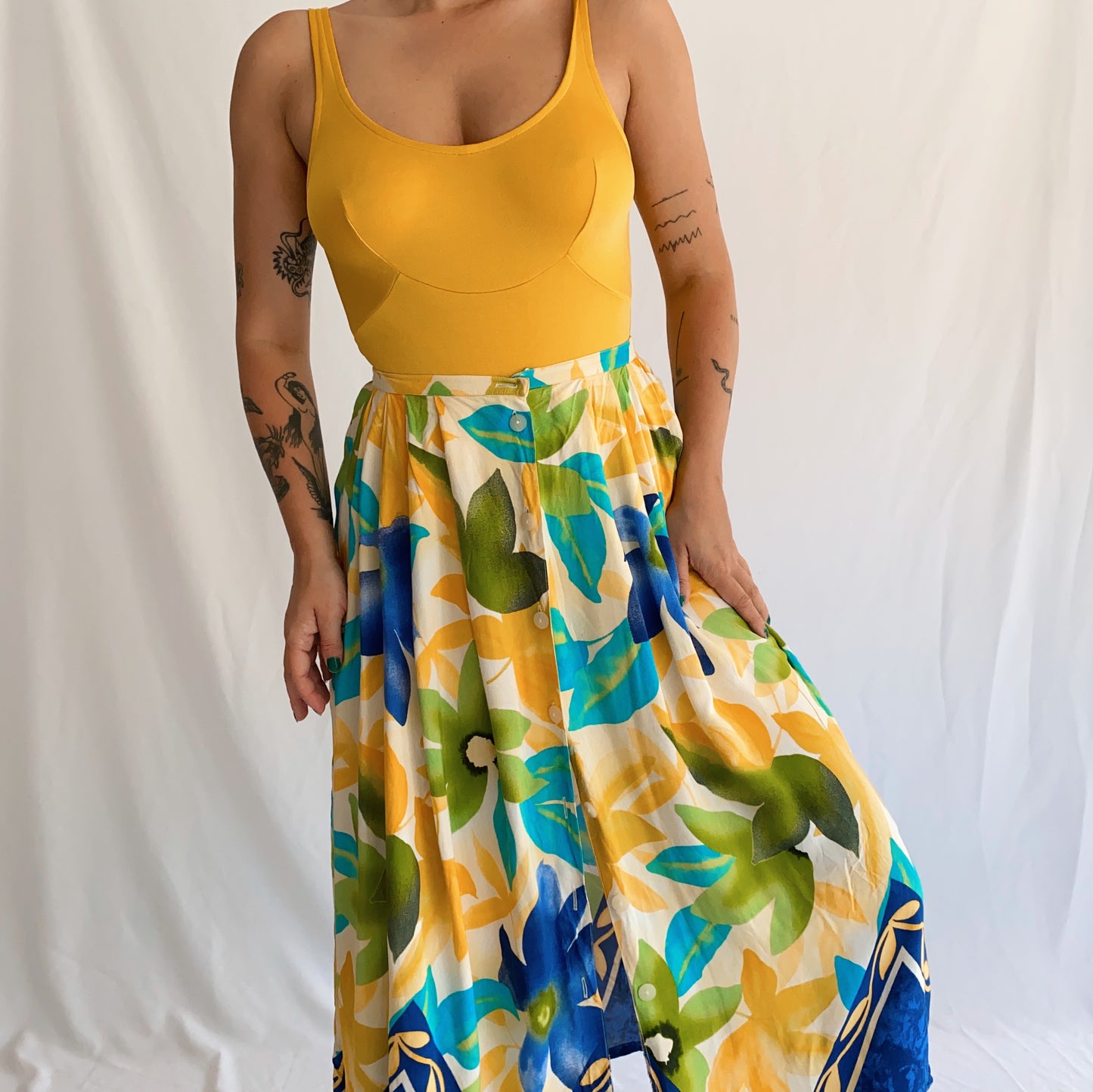 Vintage Midi Skirt (ML)