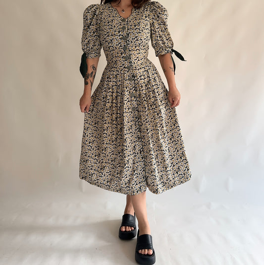 vestido vintage austríaco puff sleeve (M-L)
