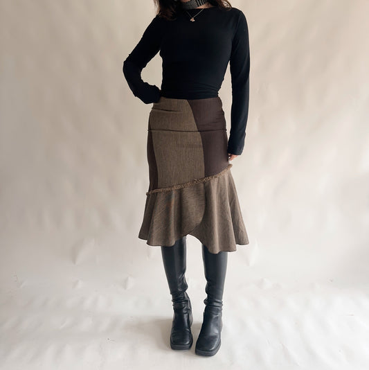 Saia Vintage y2k Assimétrica (M)