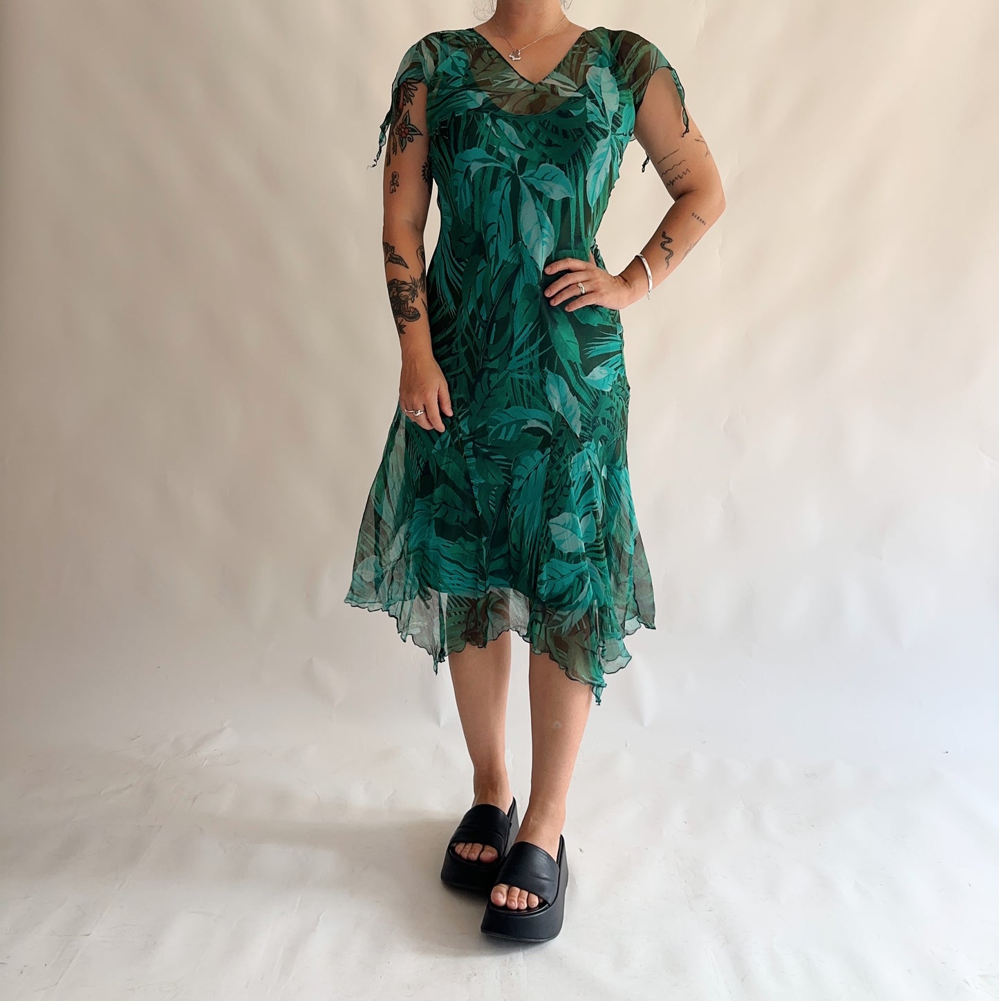 vestido vintage y2k assimétrico 100% seda (M)