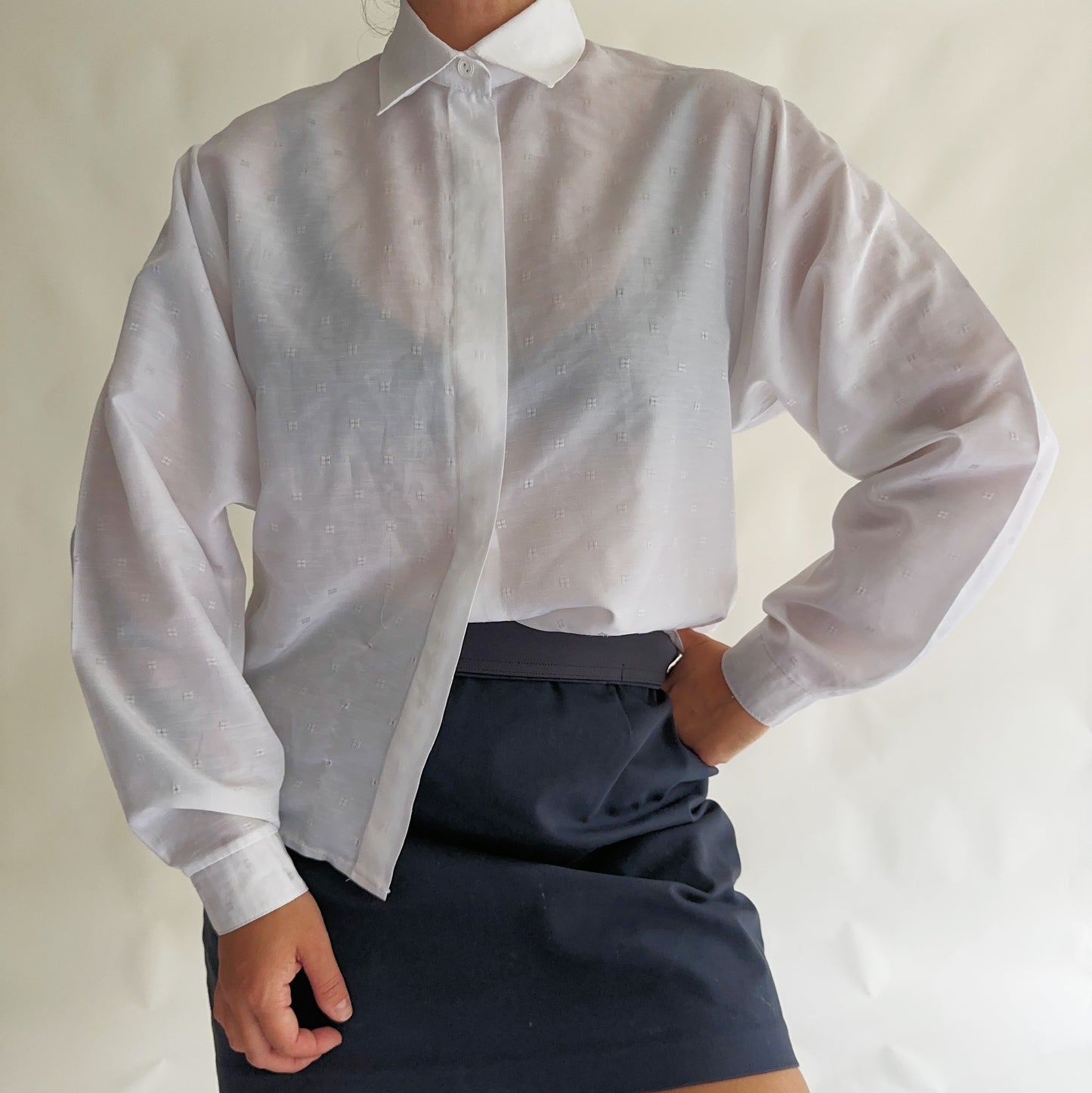 White Vintage Shirt (M)