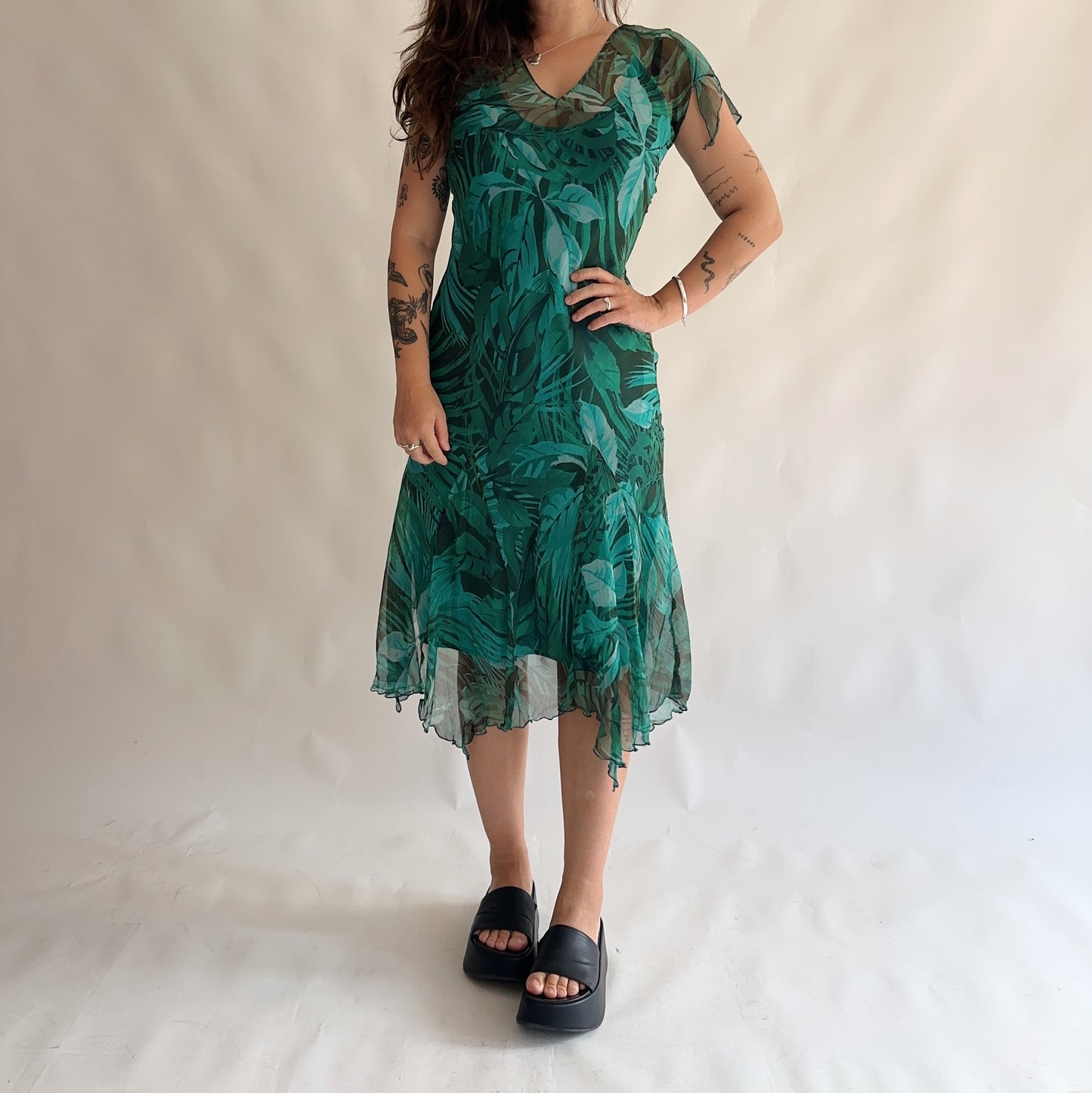 vestido vintage y2k assimétrico 100% seda (M)