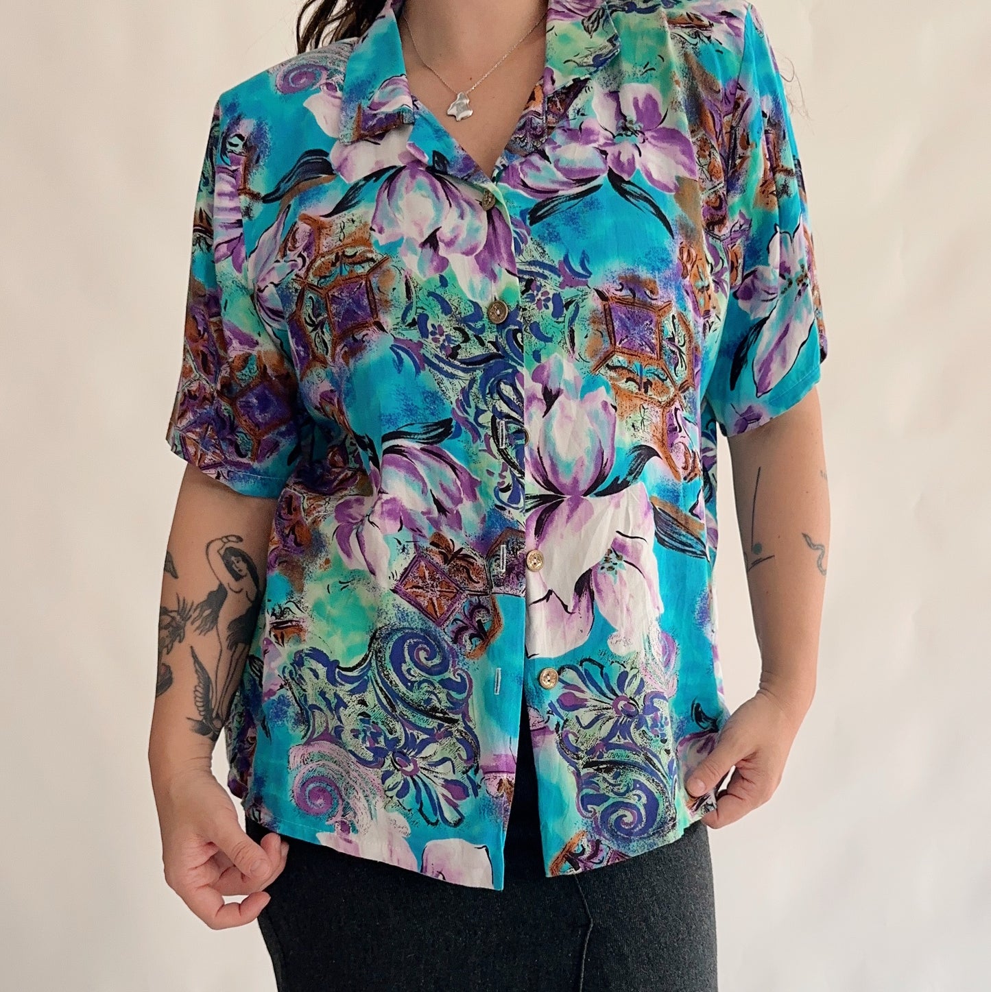 Vintage 90s shirt (L)
