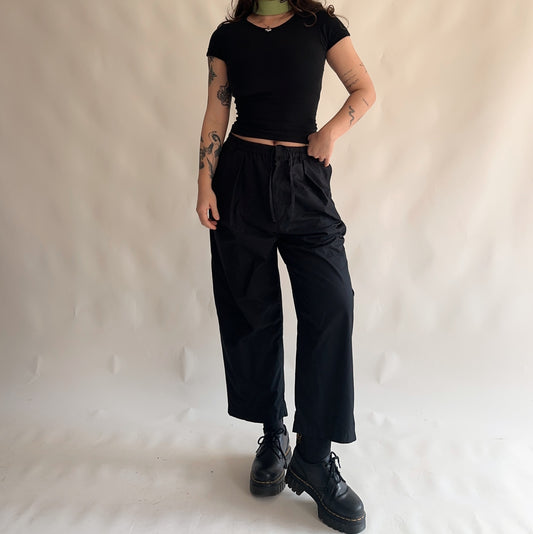 calças uniqlo parachute (L)