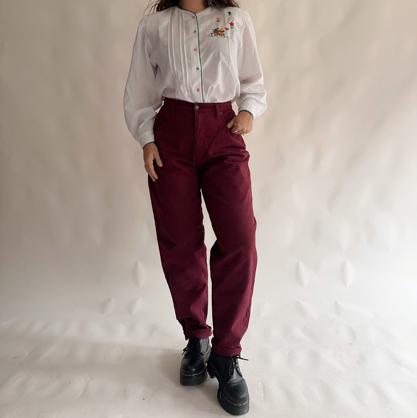 Camisa Vintage com bordados (M)