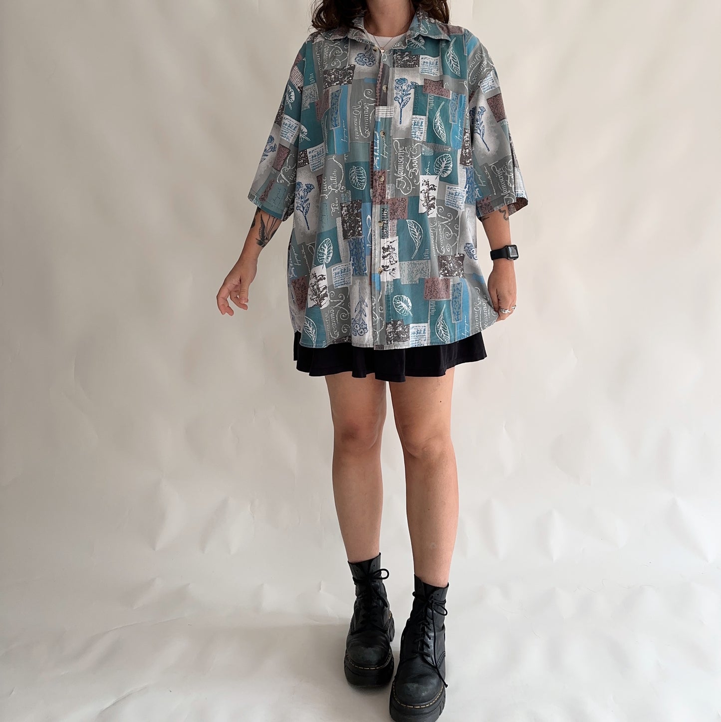 Vintage 90s shirt (L)
