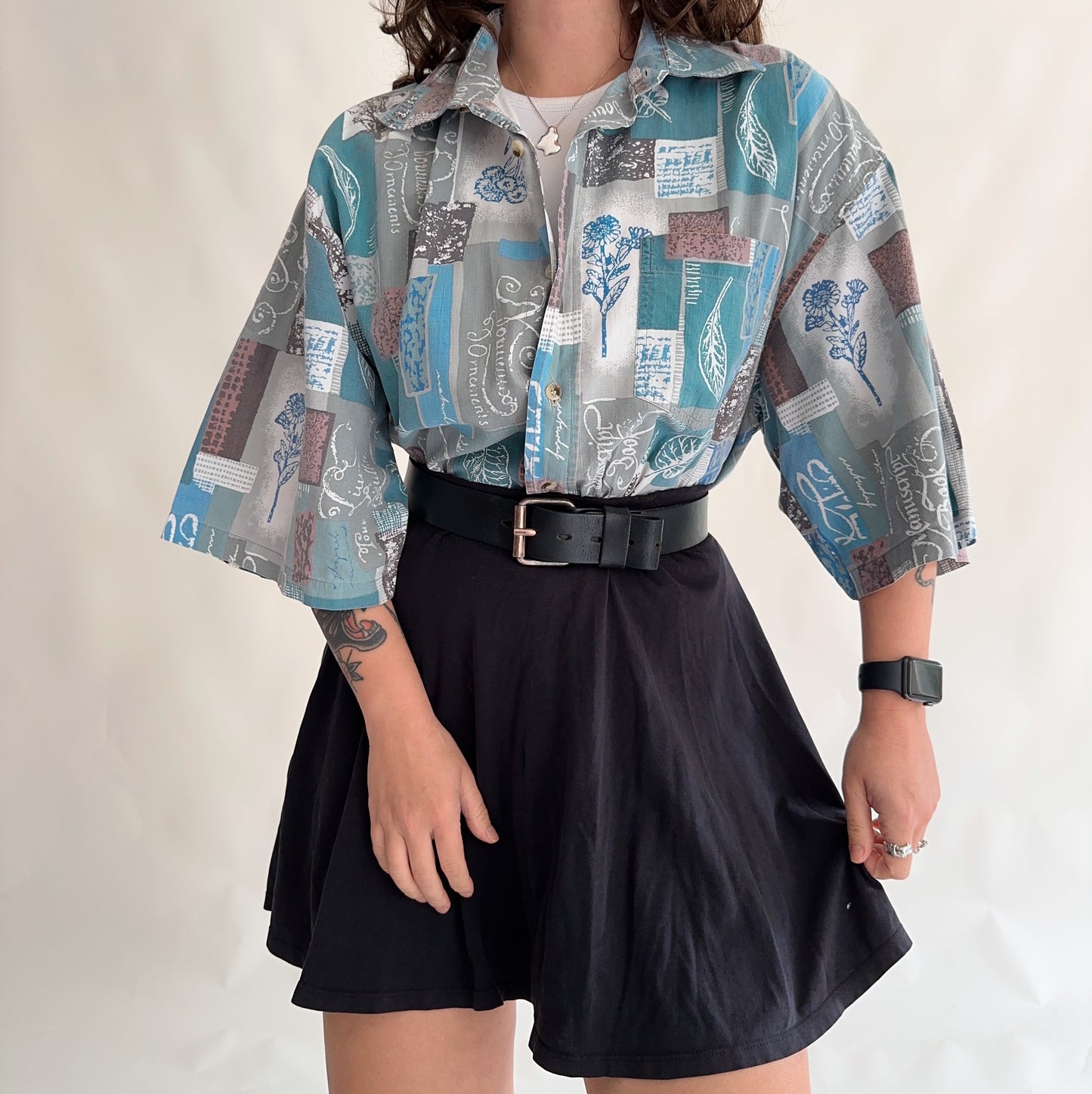 Vintage 90s shirt (L)