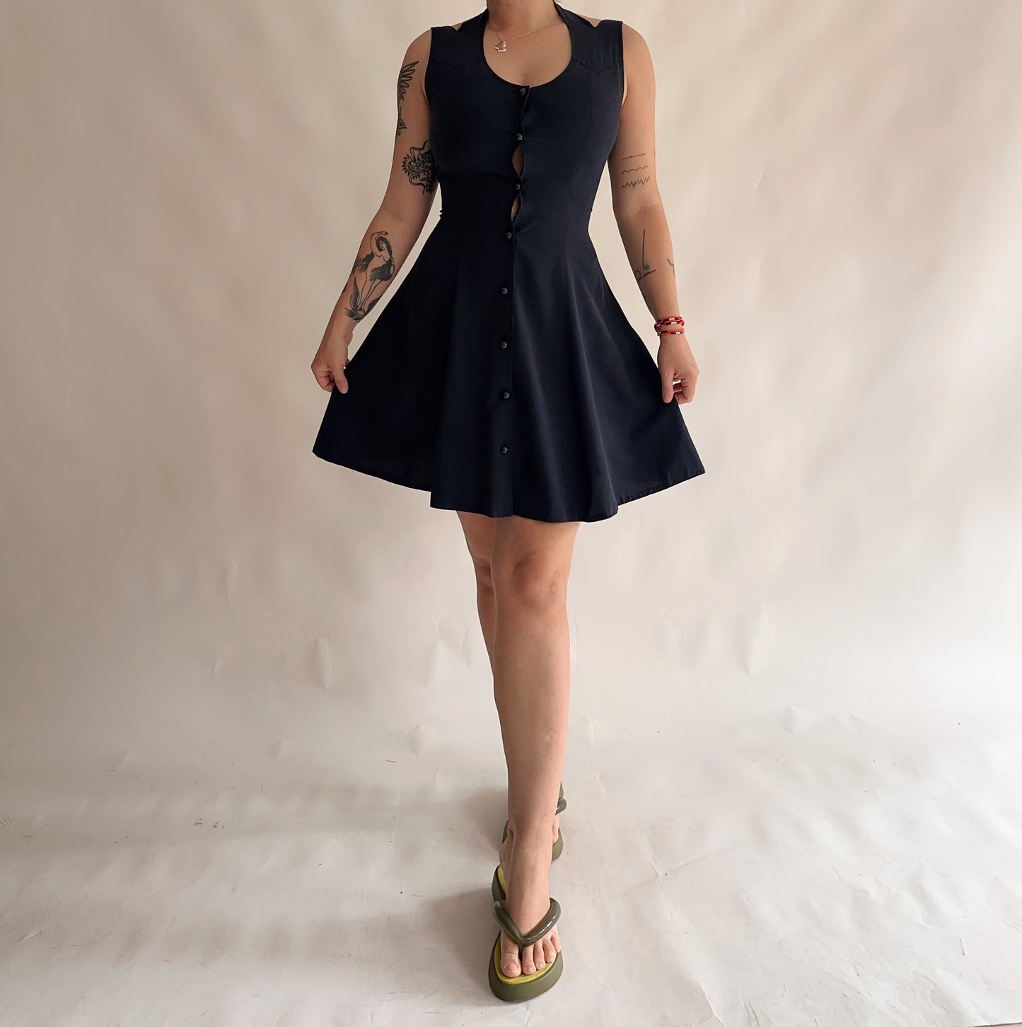 vestido vintage 90s curto (M)