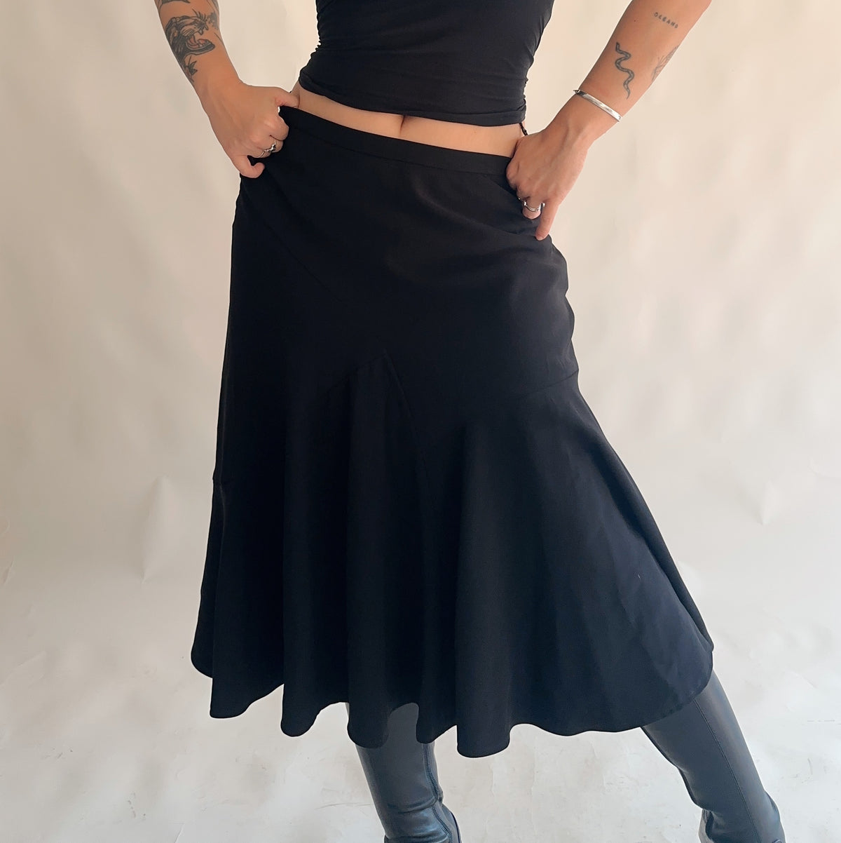 saia preta vintage y2k de inverno (XL)