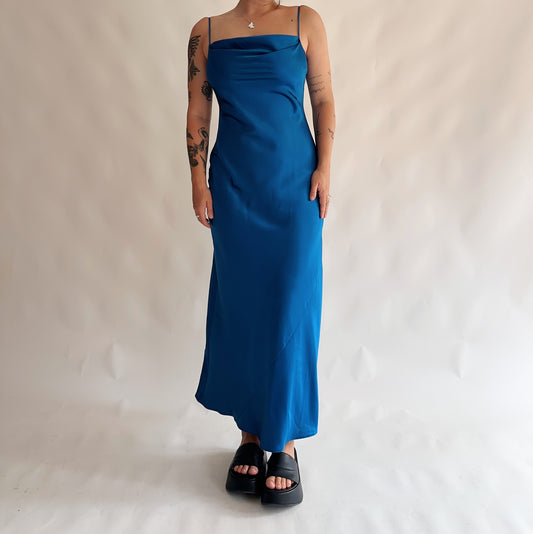 vestido vintage y2k minimal (M-L)