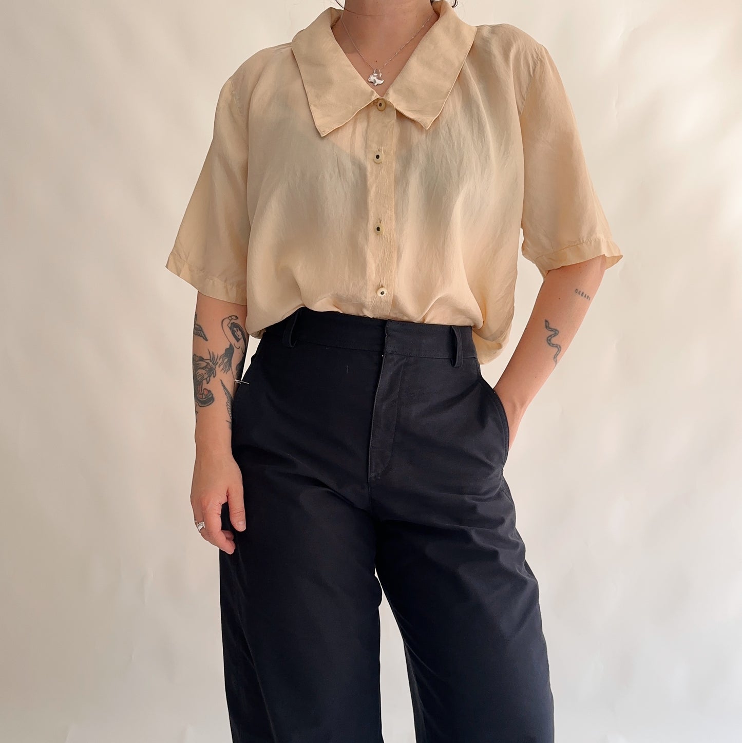 camisa vintage de verão 100%seda (M-L)