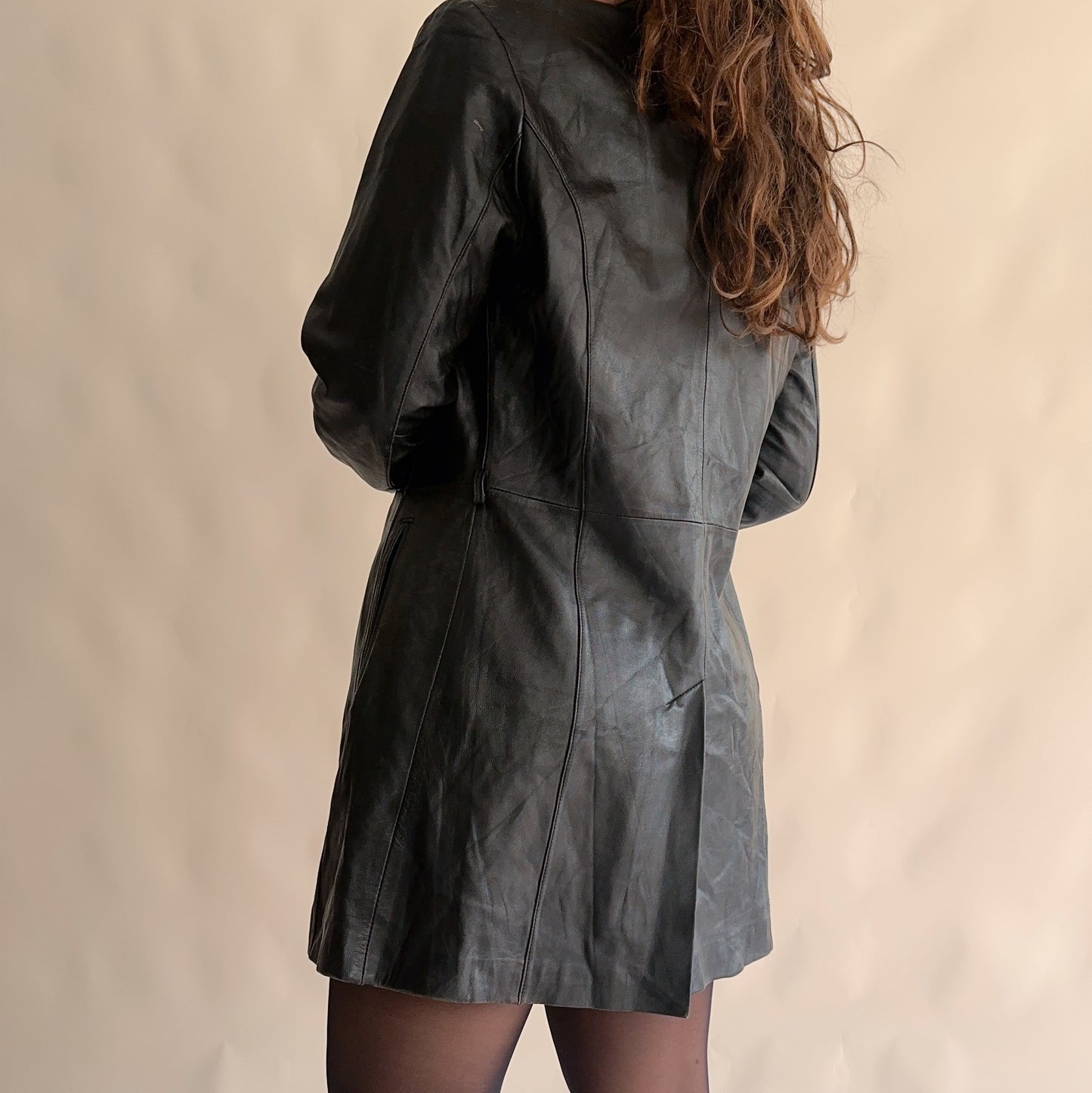 Casaco Vintage de Pele minimal 90s (M-L)