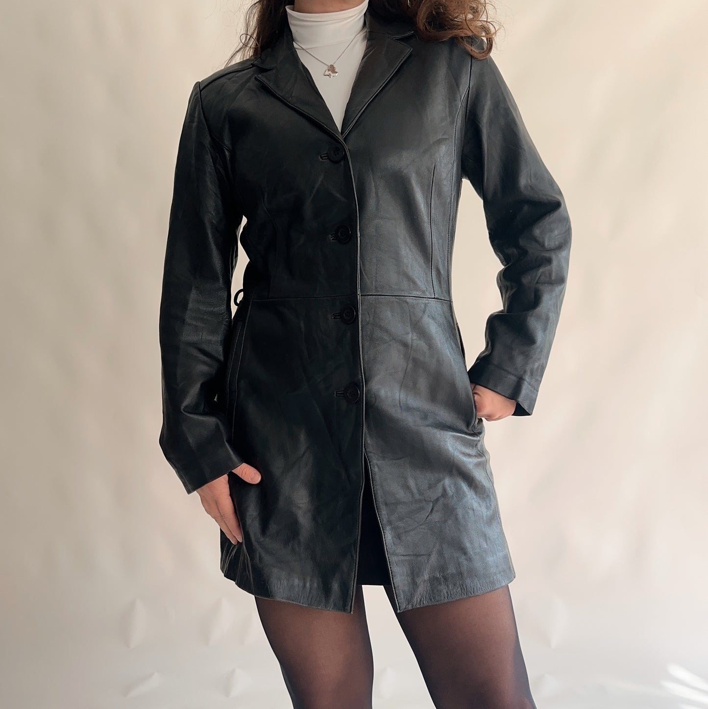 Casaco Vintage de Pele minimal 90s (M-L)