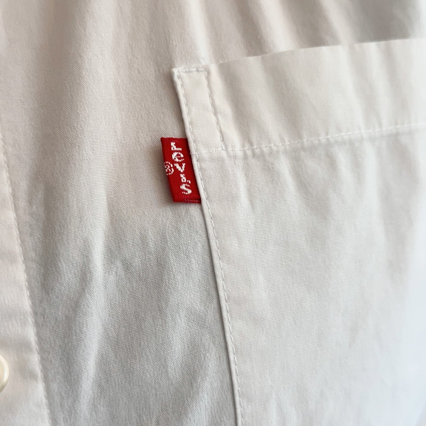 camisa LEVIs (M)