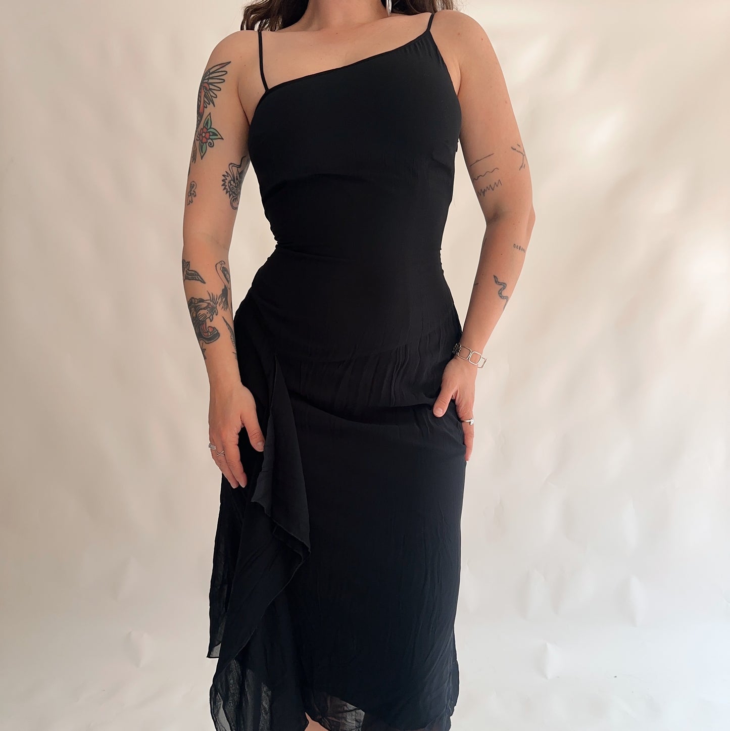 Vestido Vintage y2k assimétrico (M)