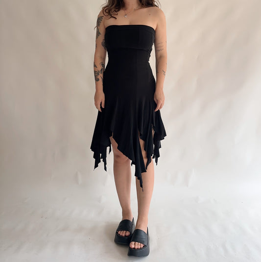 vestido assimértico y2k (S-M)