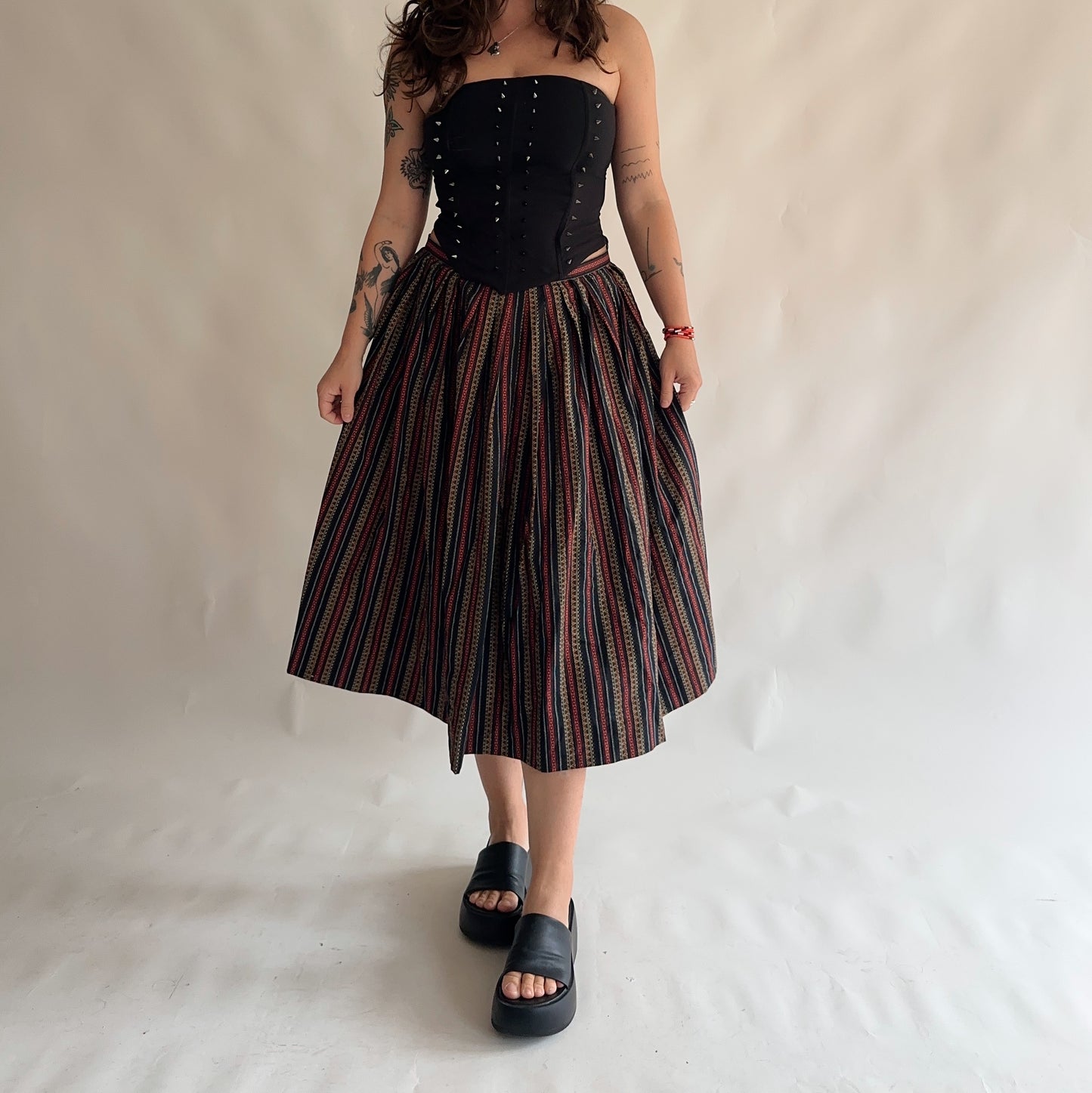 Saia vintage austríaca (L)