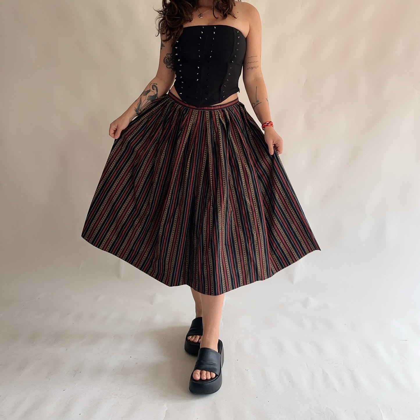 Saia vintage austríaca (L)