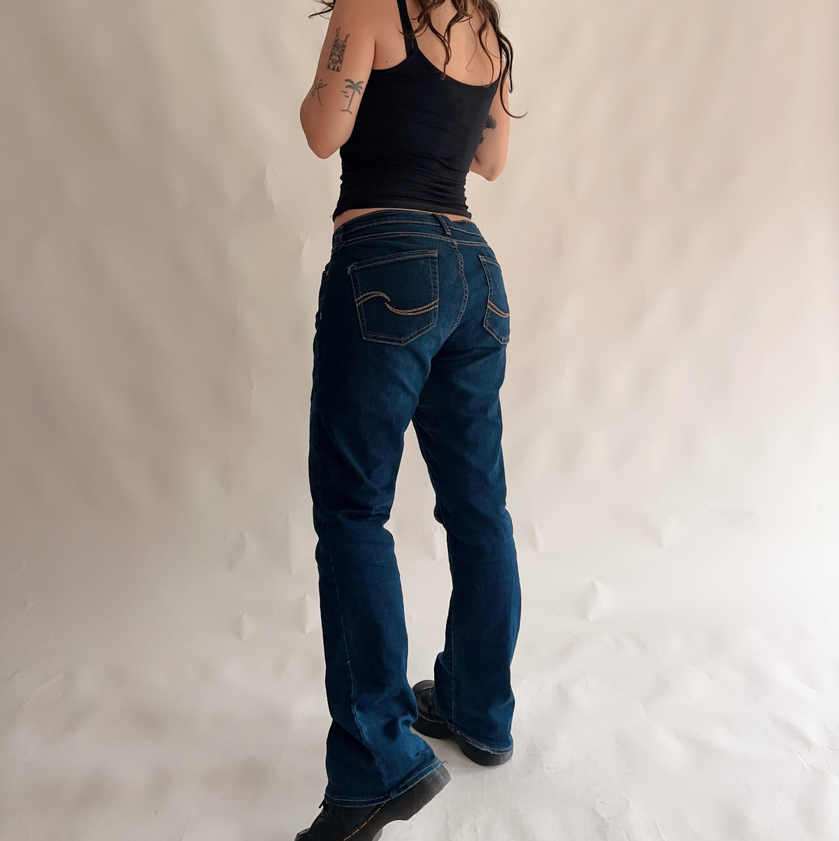 calças LEVIS cintura baixa bootcut curvy (42 ou W32 L32)