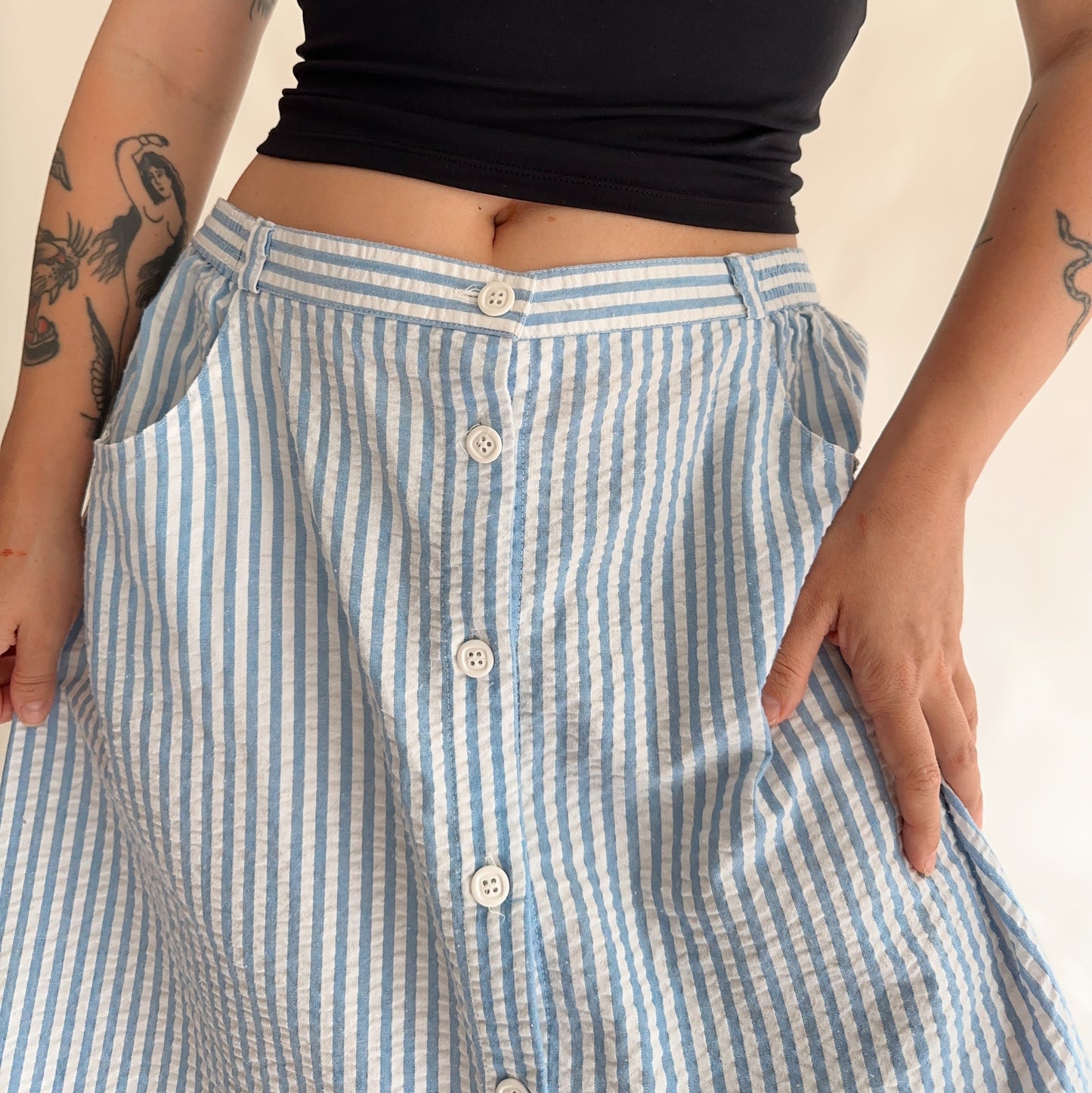 Vintage Midi Skirt (L-XL)