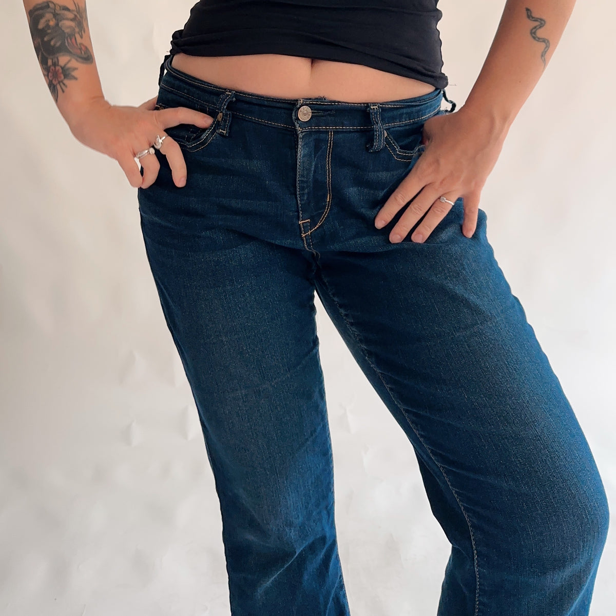 calças LEVIS cintura baixa bootcut curvy (42 ou W32 L32)