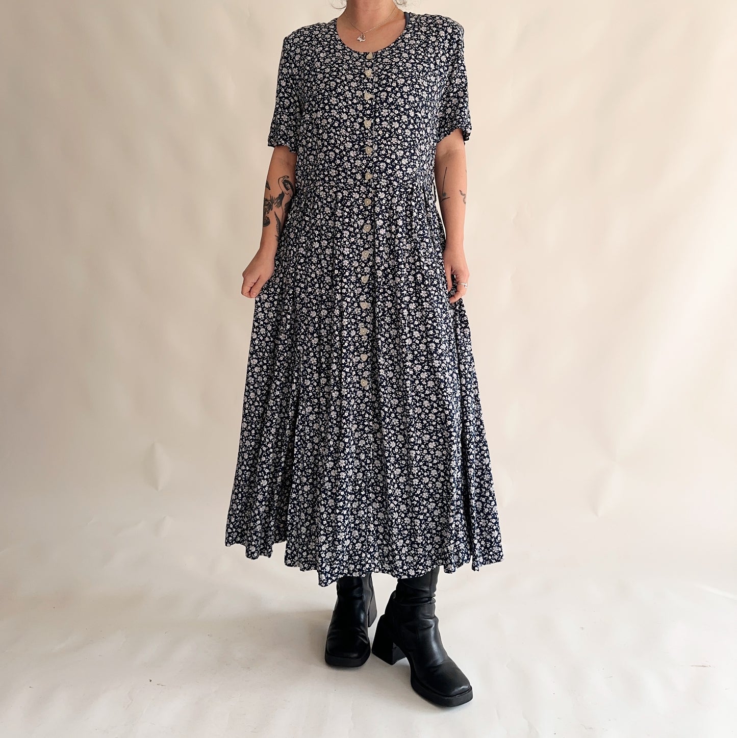 vestido vintage austríaco floral (XXL)