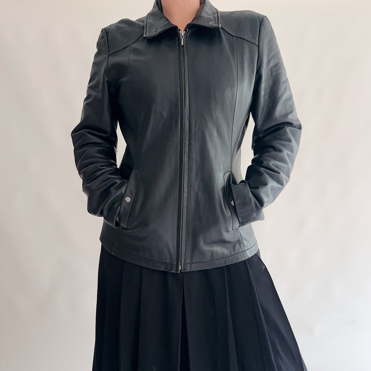 casaco minimal vintage de pele 90s (L)