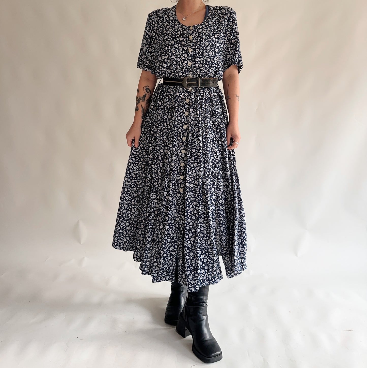 vestido vintage austríaco floral (XXL)