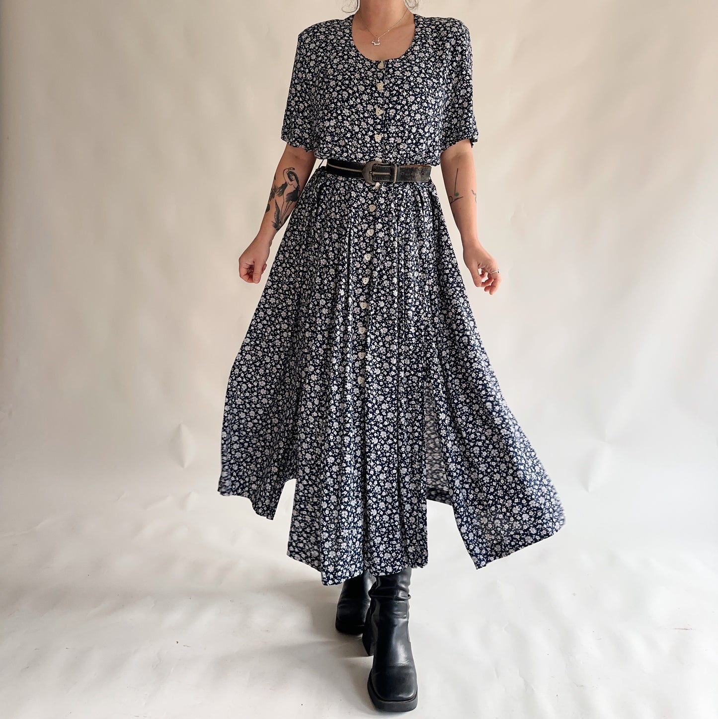 vestido vintage austríaco floral (XXL)