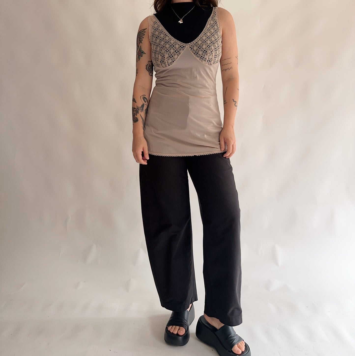vintage slip dress (S-M)